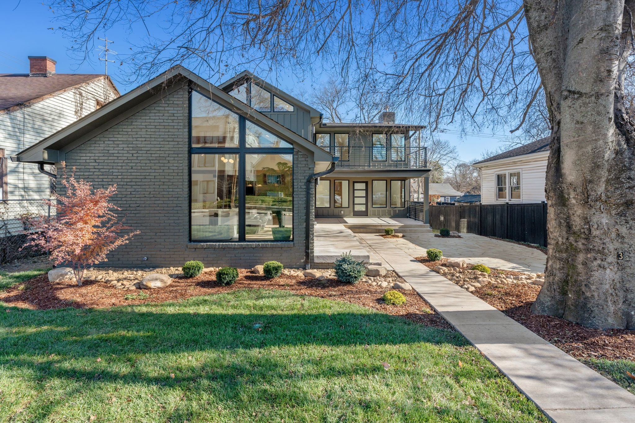 1233 Joseph Ave