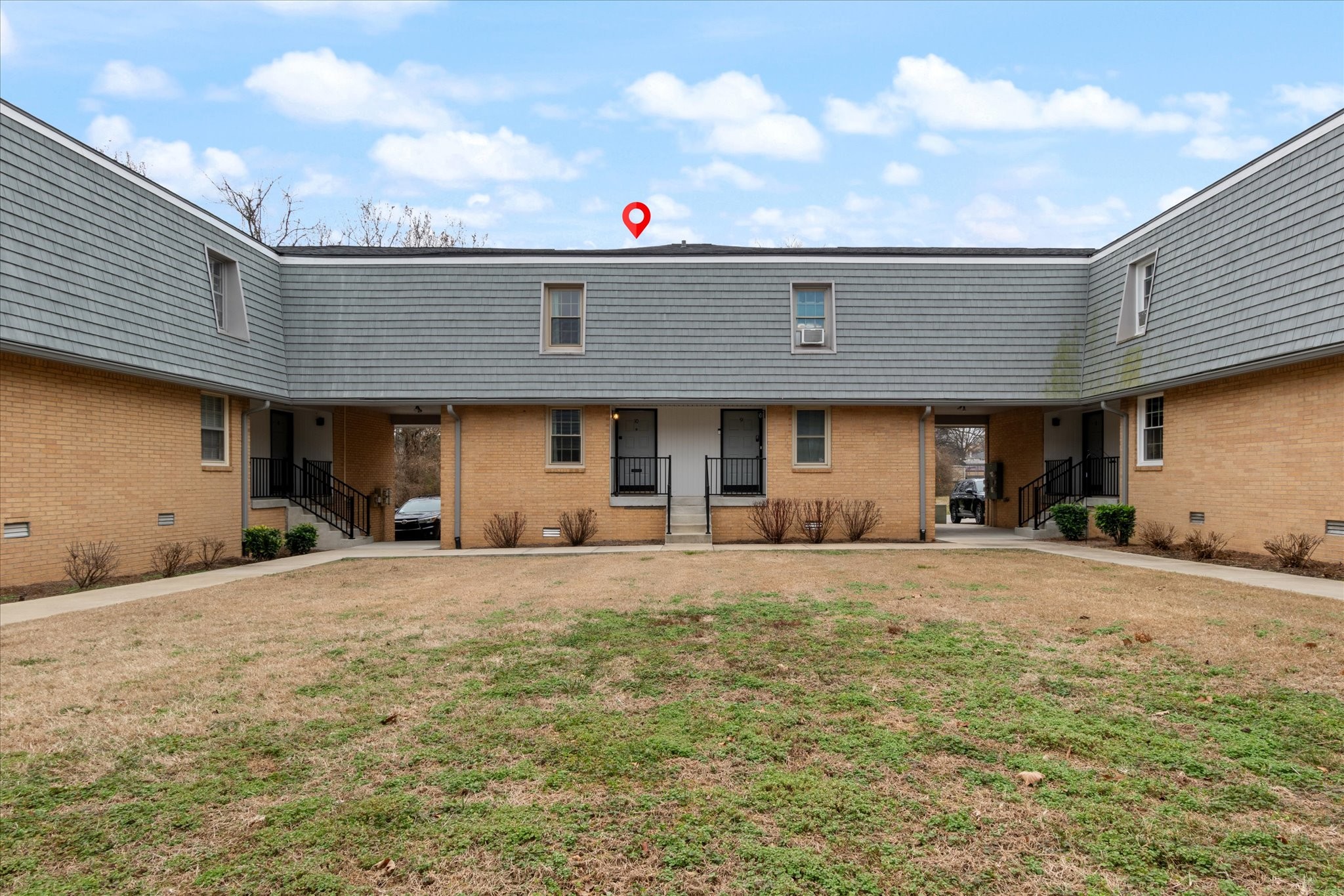 510 Basswood Ave Unit: 10