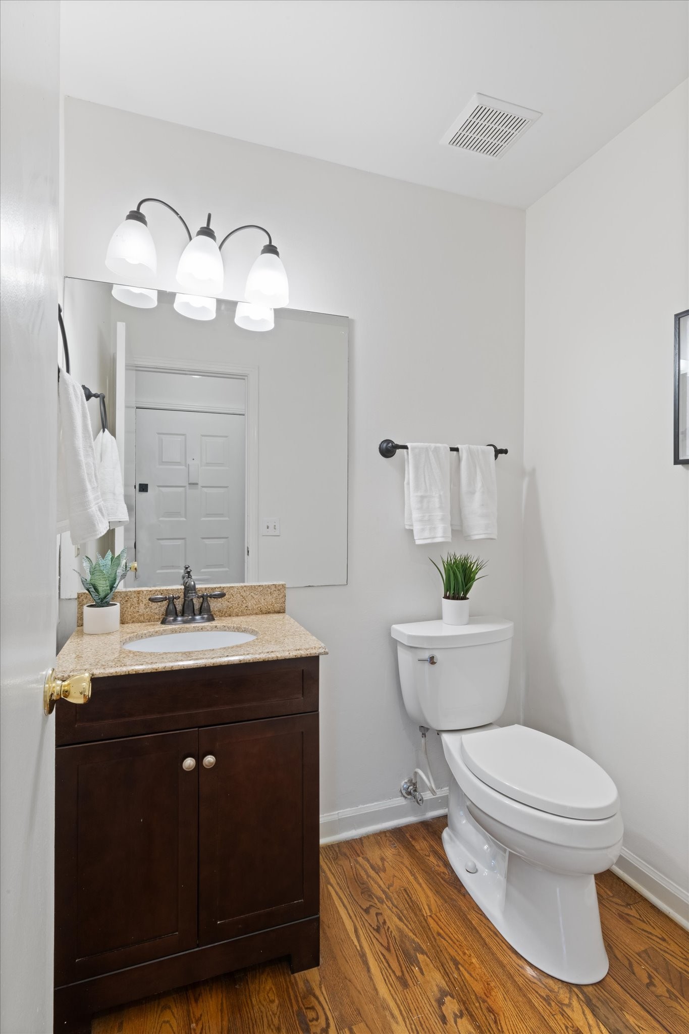 510 Basswood Ave Unit: 10