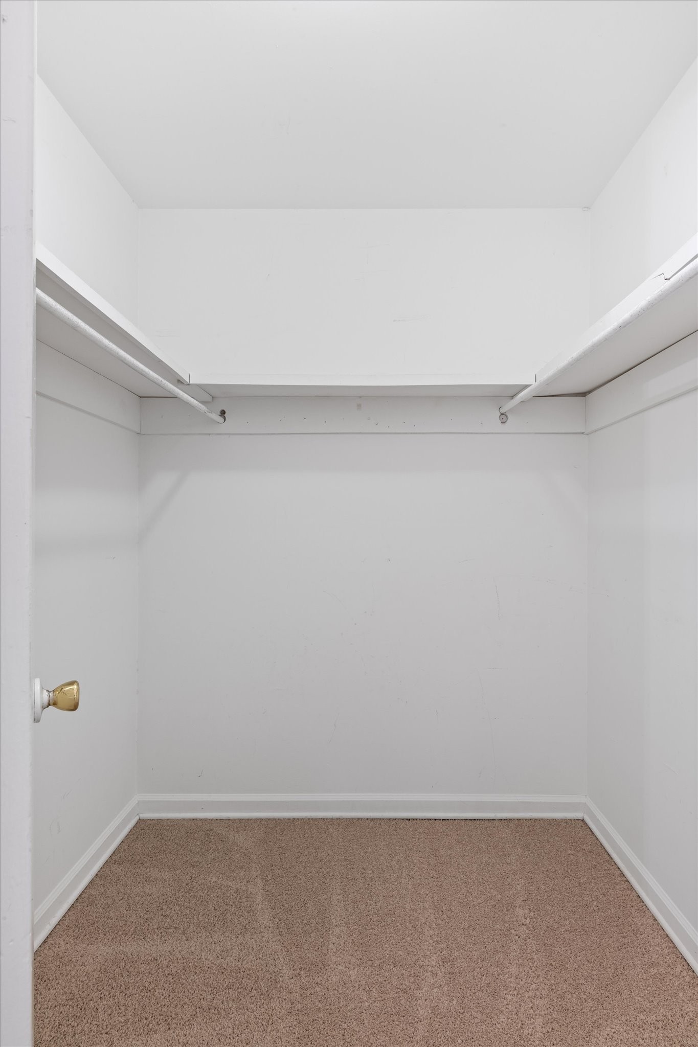 510 Basswood Ave Unit: 10