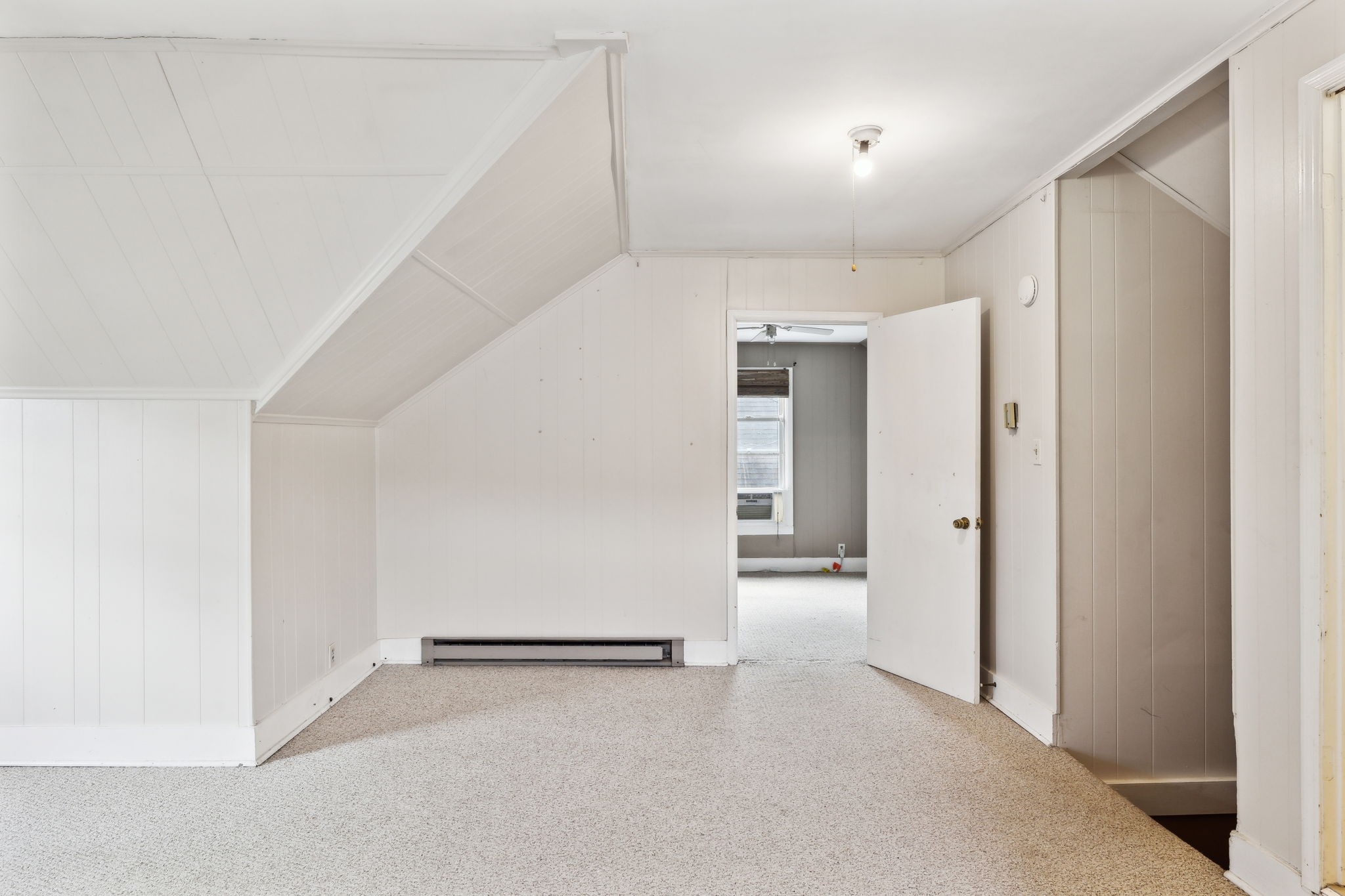 2813 W Linden Ave