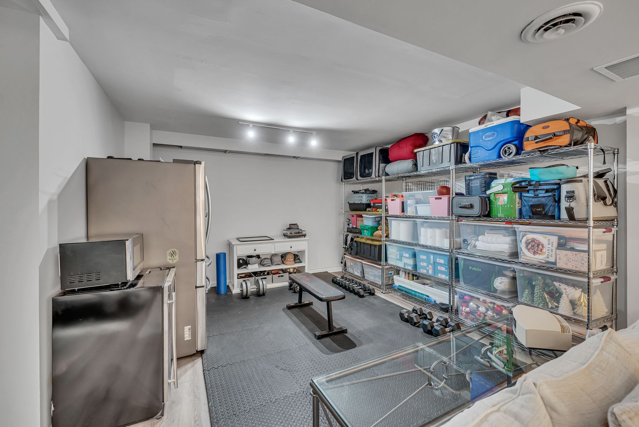 378 Elmington Ave