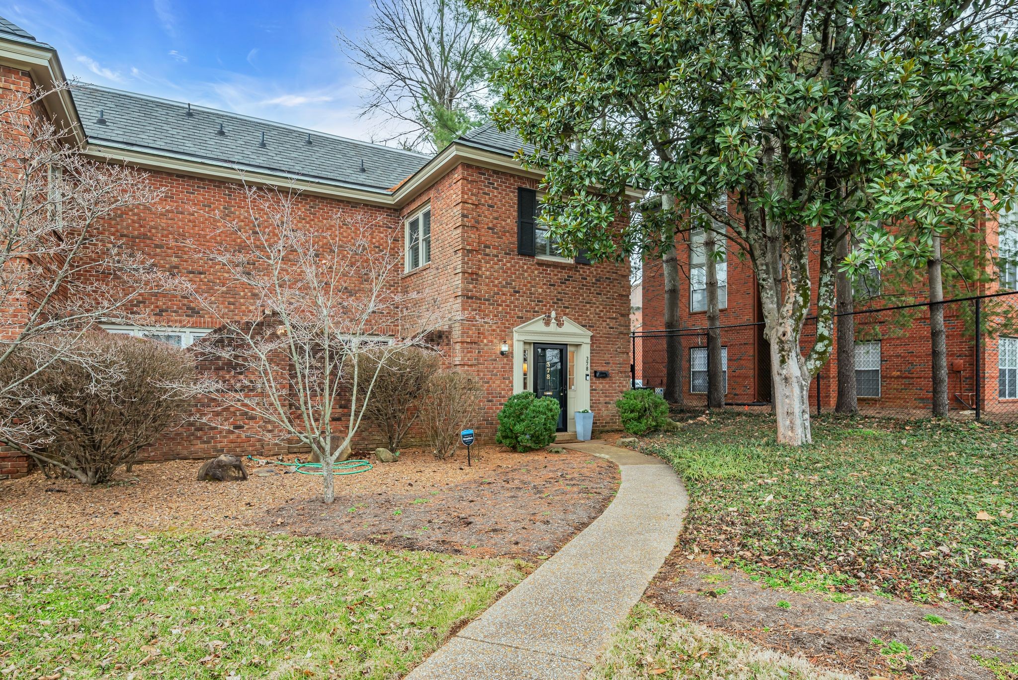 378 Elmington Ave