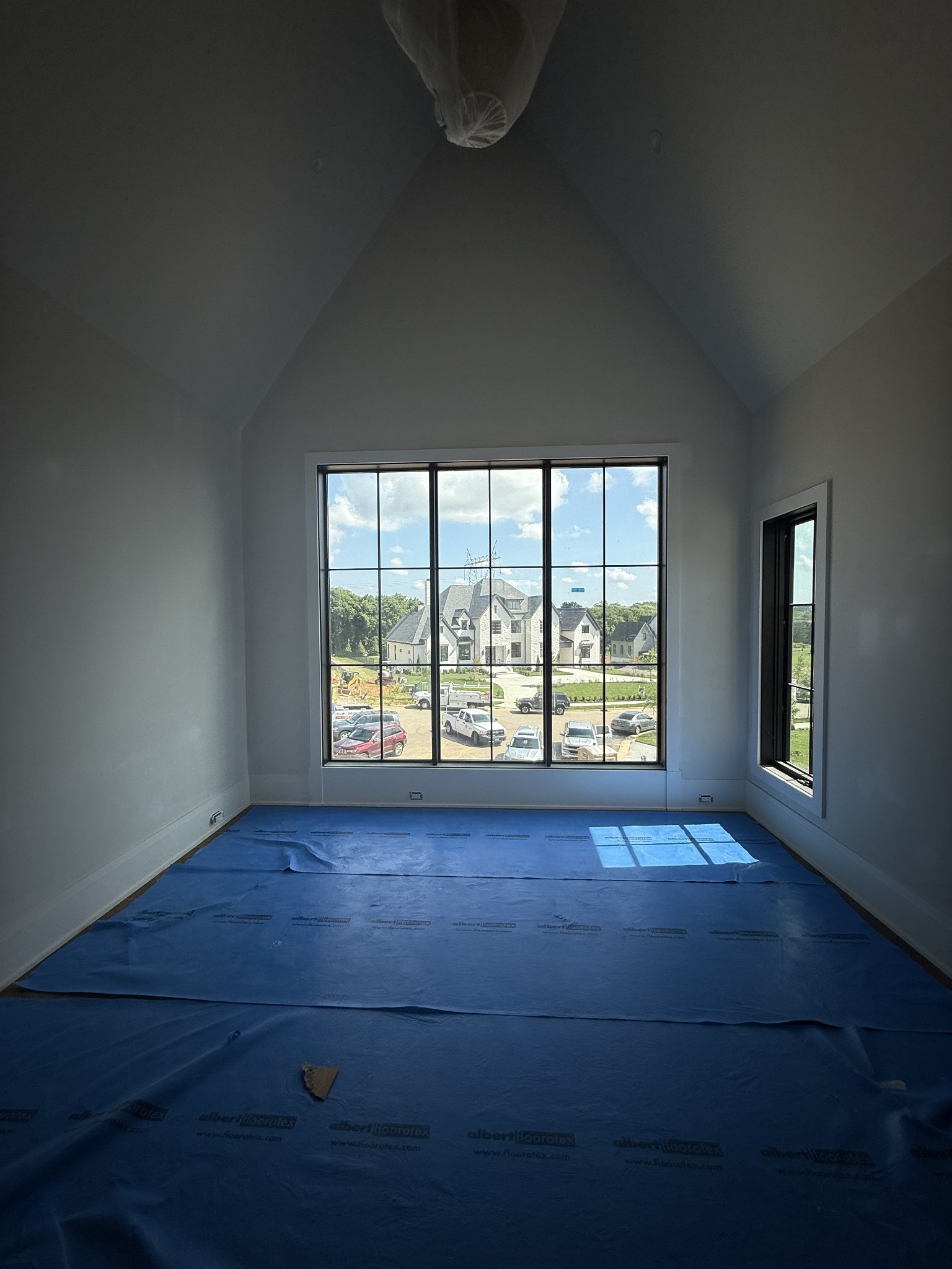 8101 Turning Point Dr