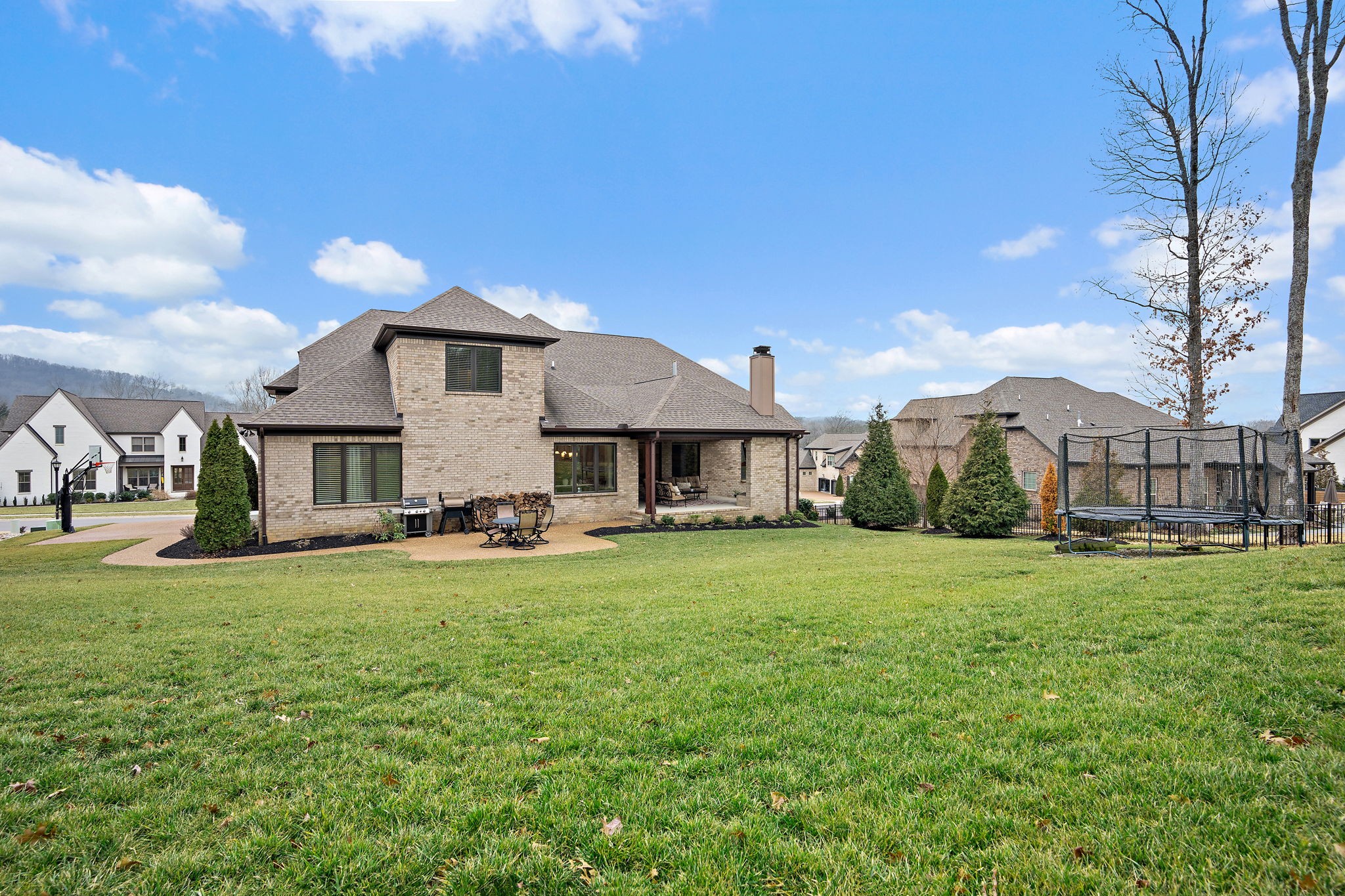 1132 McClellan Ln