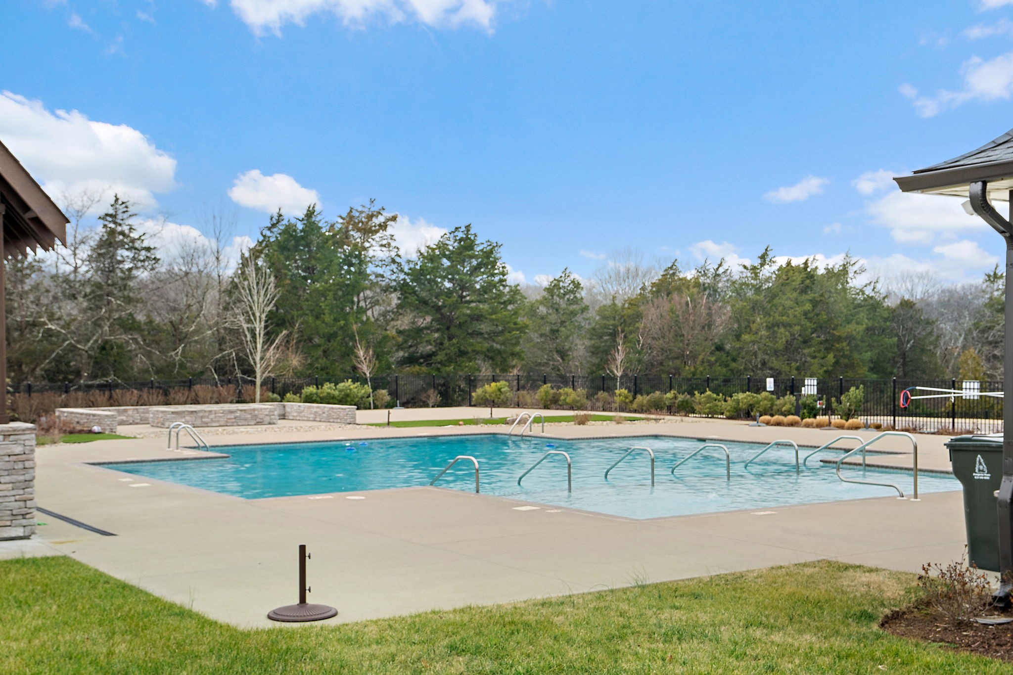 1132 McClellan Ln