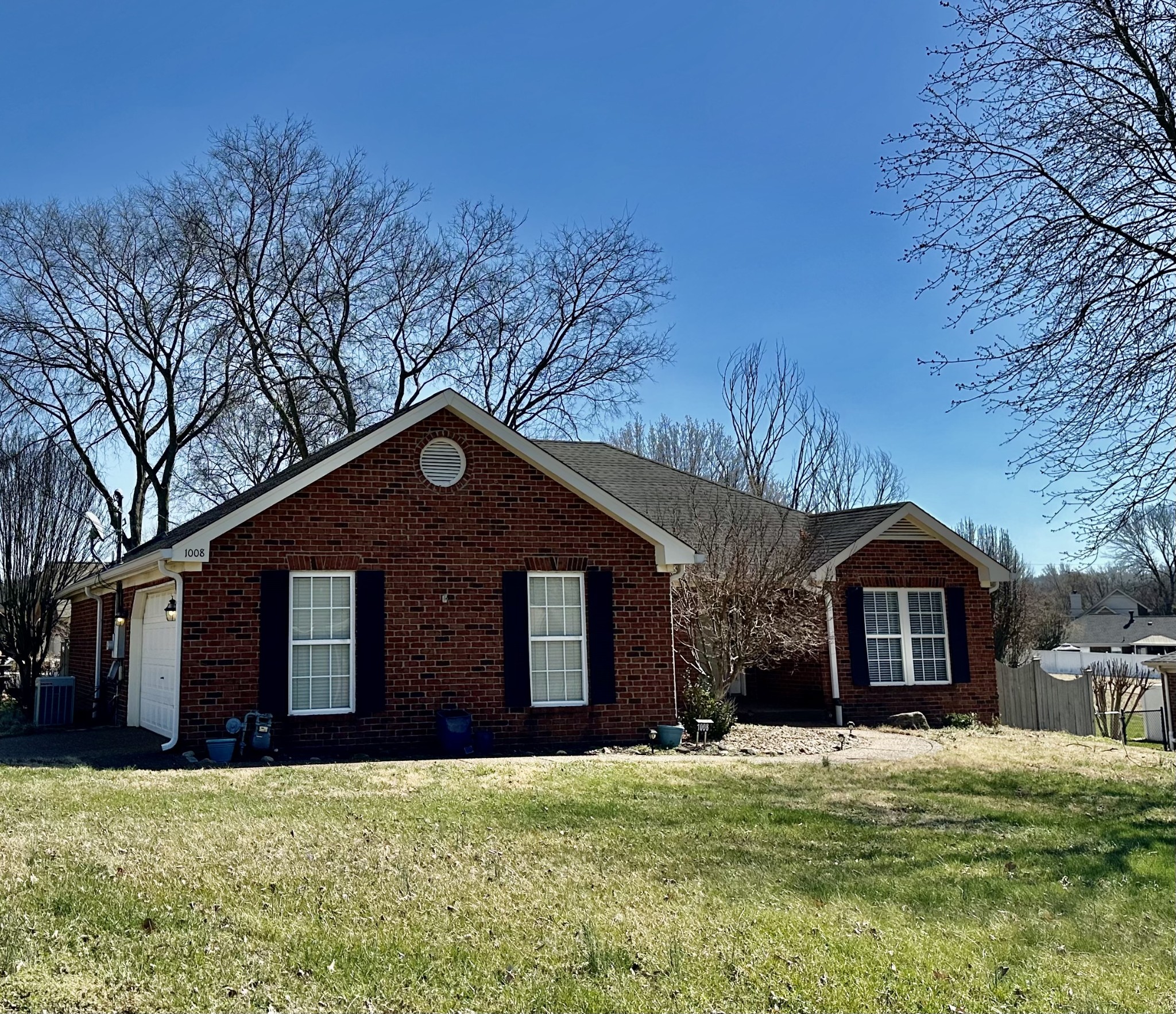 1008 Don Blair Dr