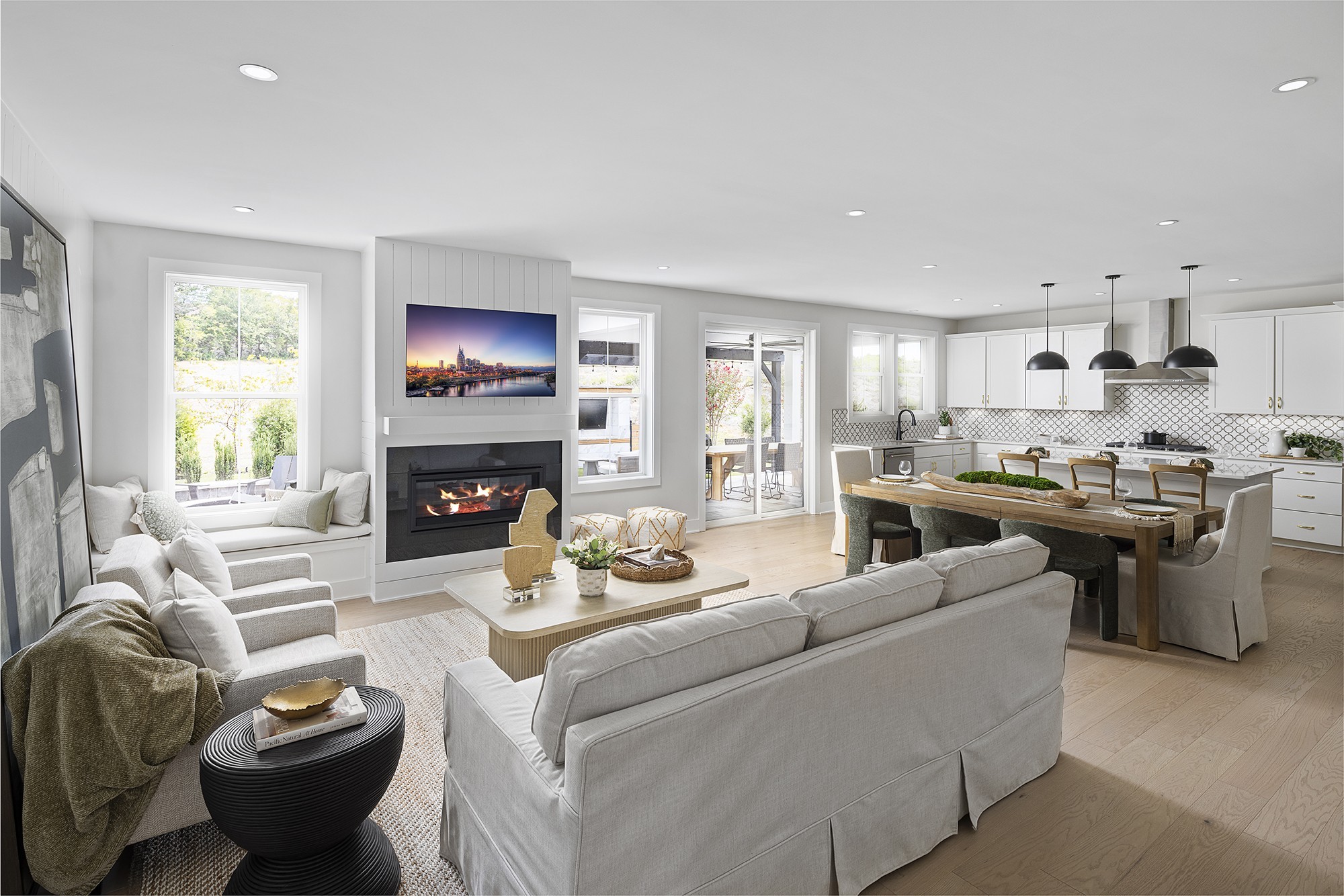 458 Tomlinson Pointe