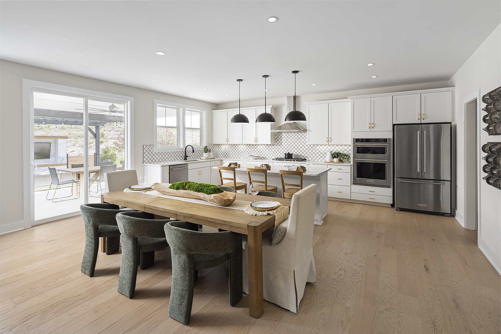 456 Tomlinson Pointe Drive