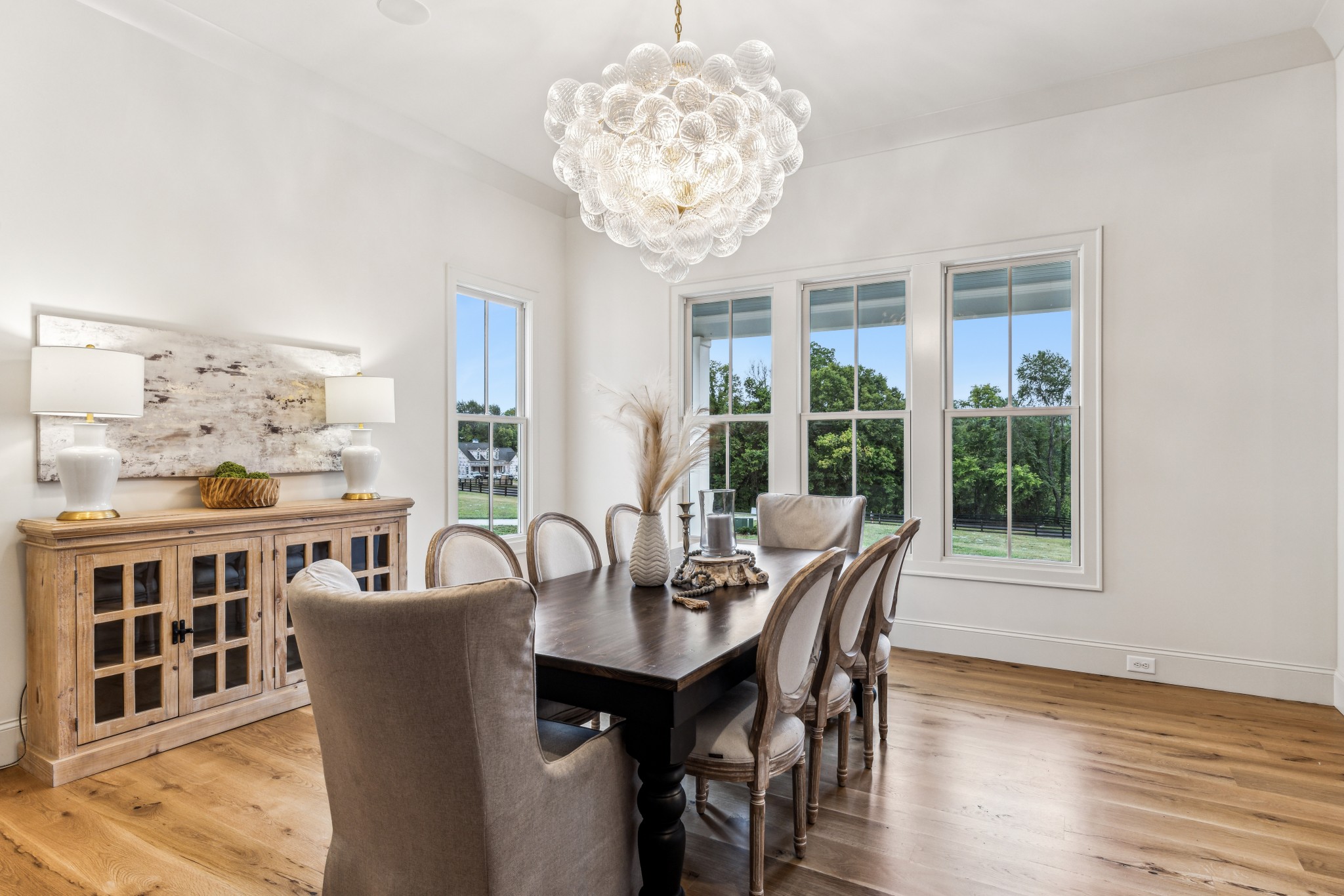 8121 Boiling Springs Pl