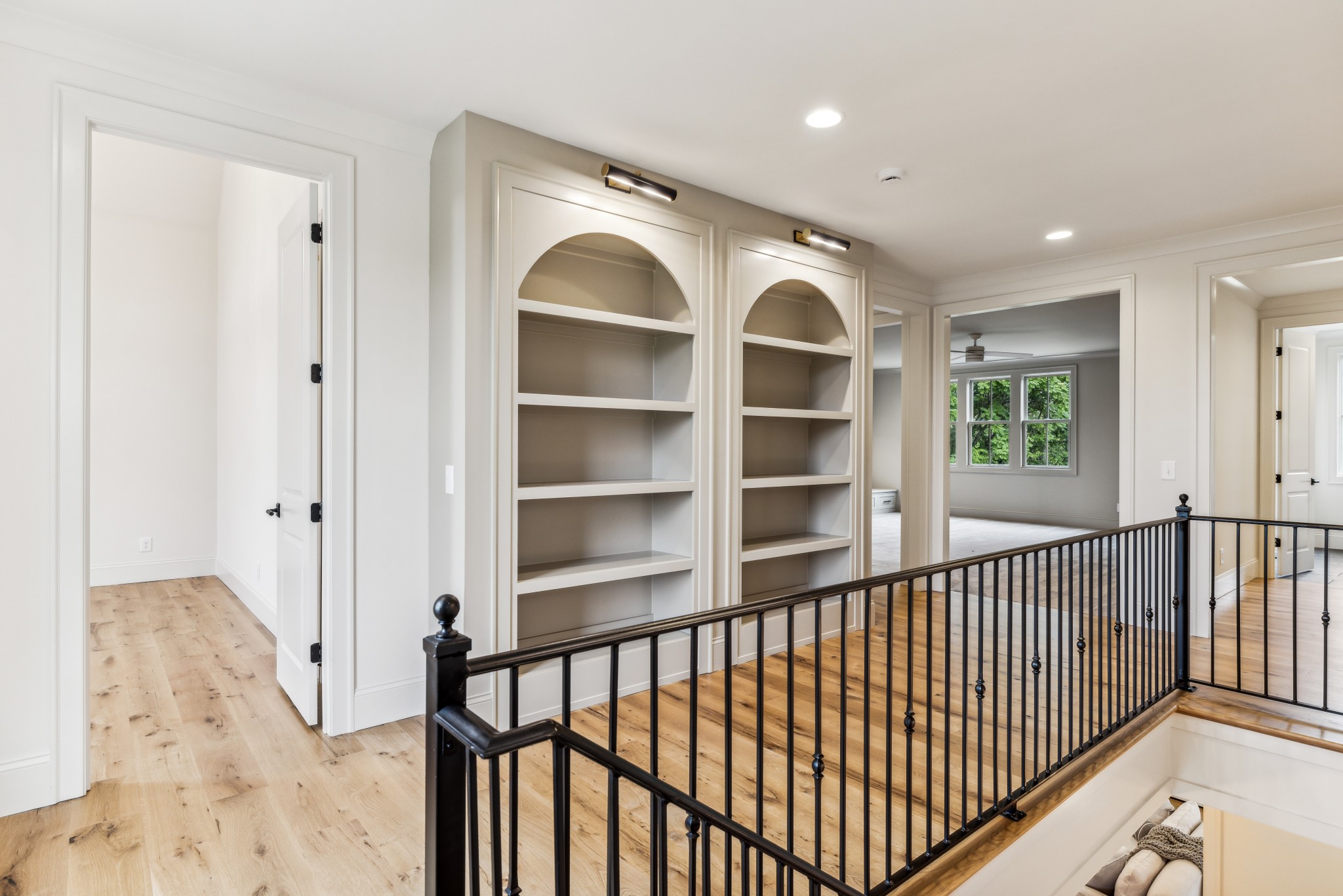 8121 Boiling Springs Pl