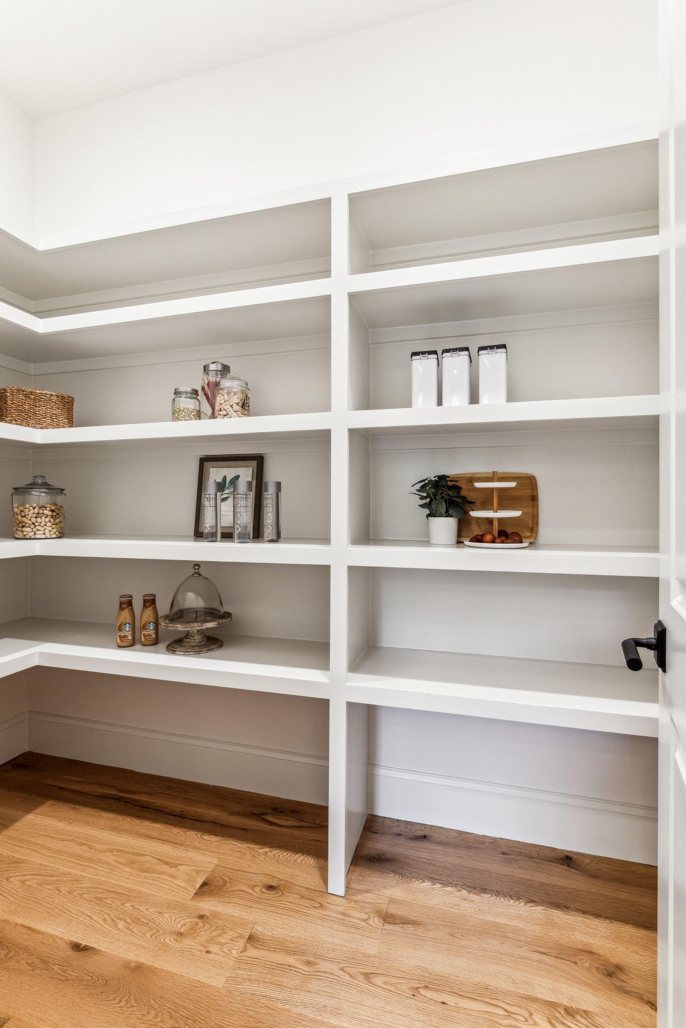 8121 Boiling Springs Pl