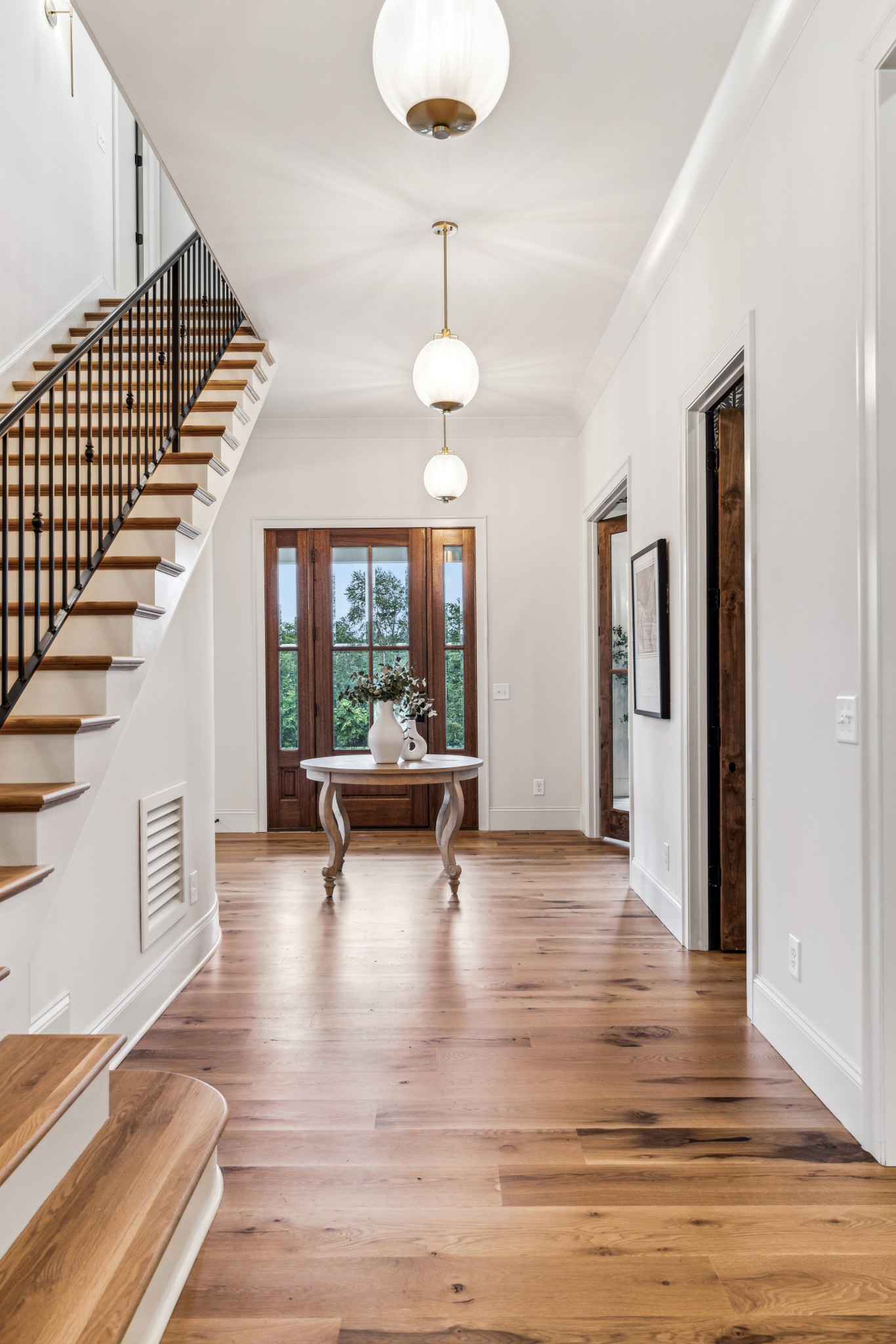 8121 Boiling Springs Pl