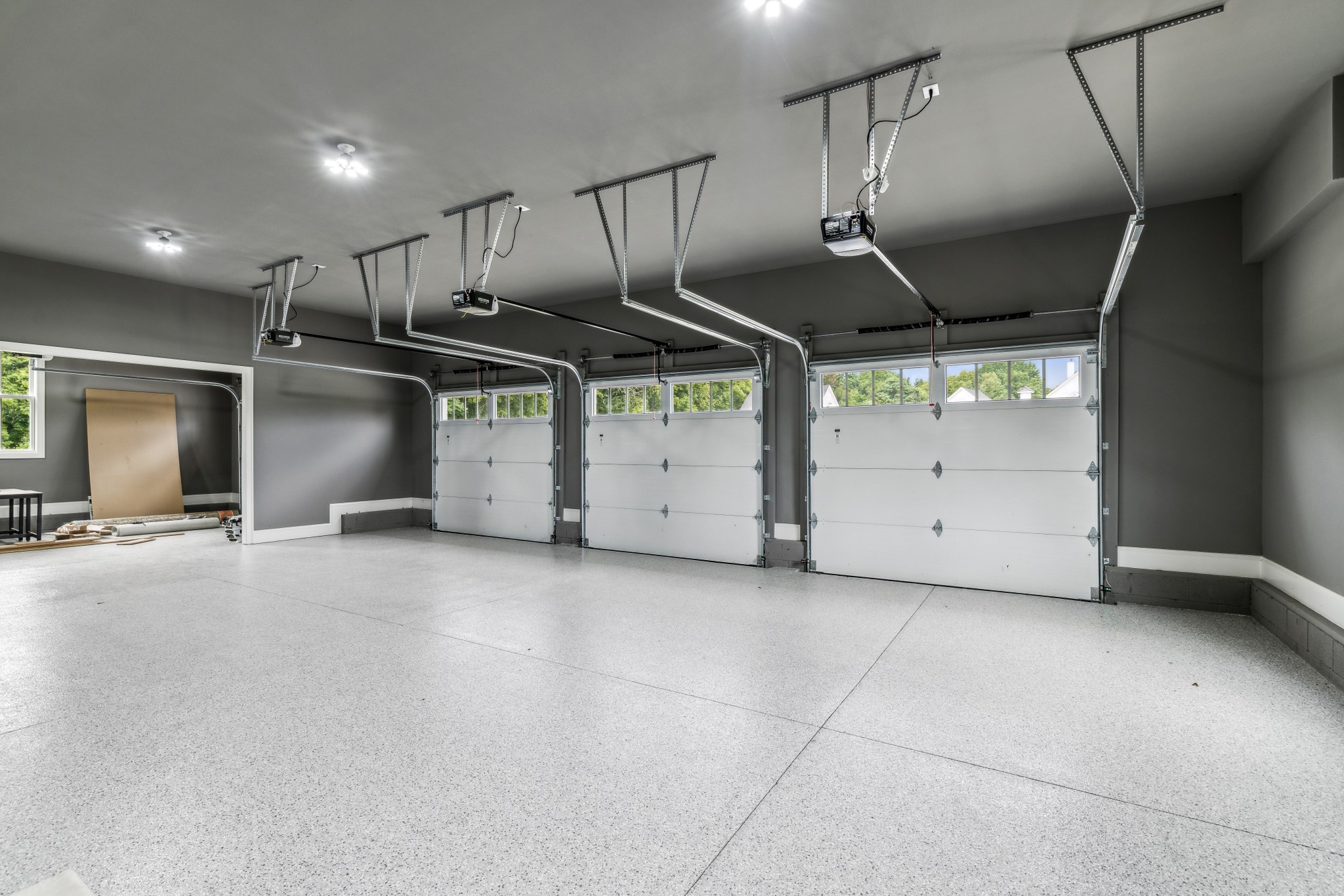 8121 Boiling Springs Pl