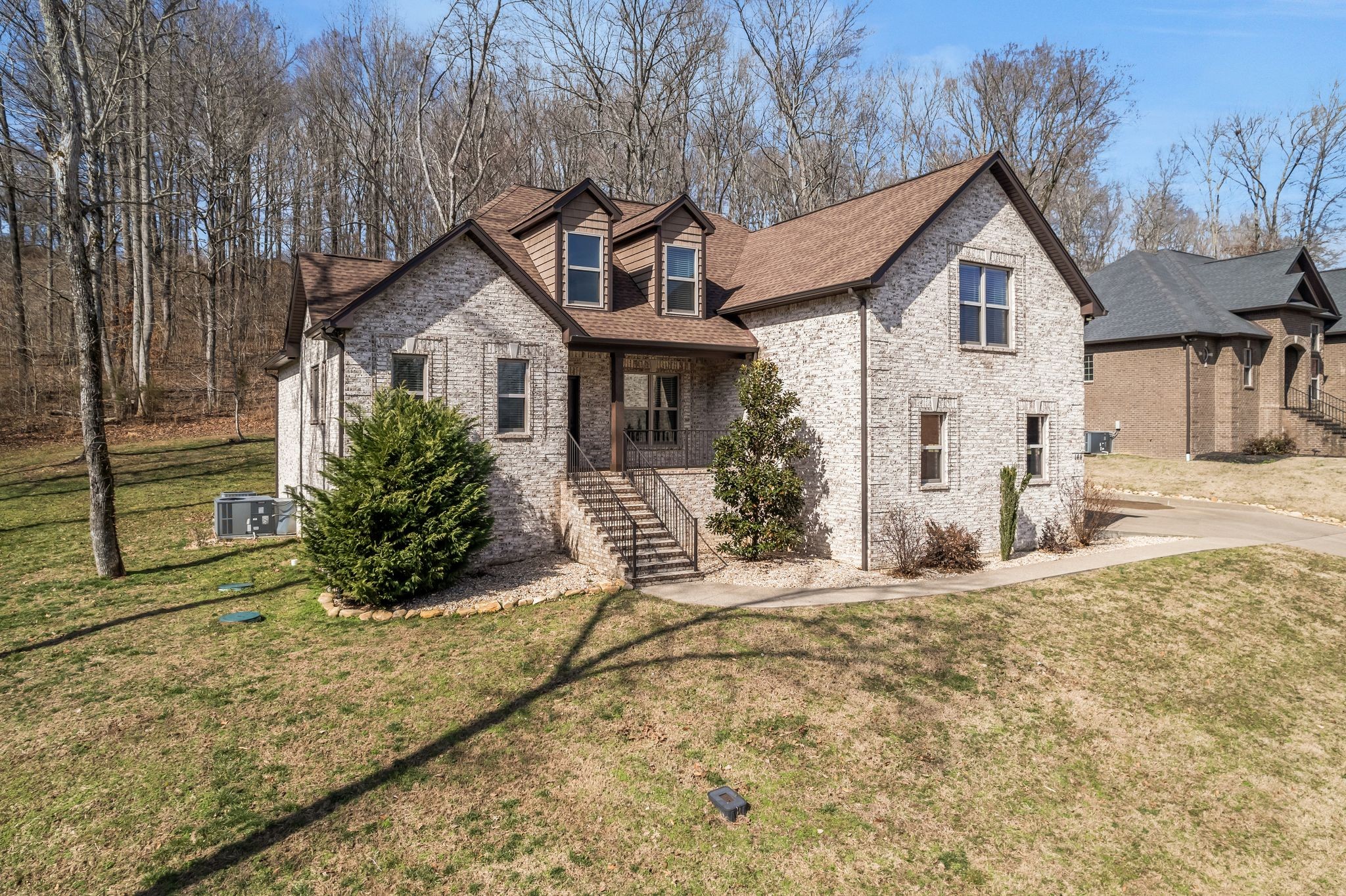 144 Angels Cove Ln