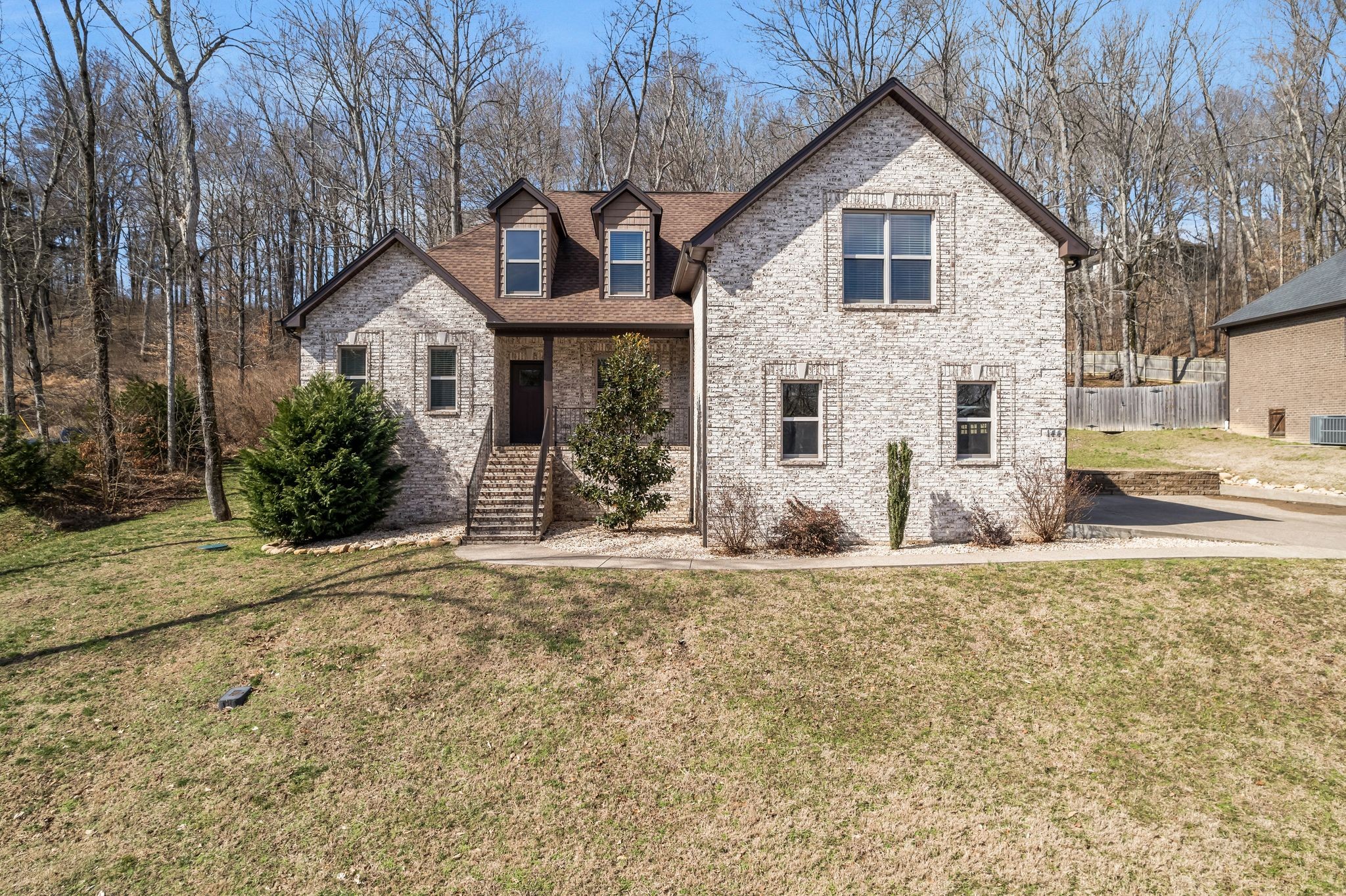 144 Angels Cove Ln