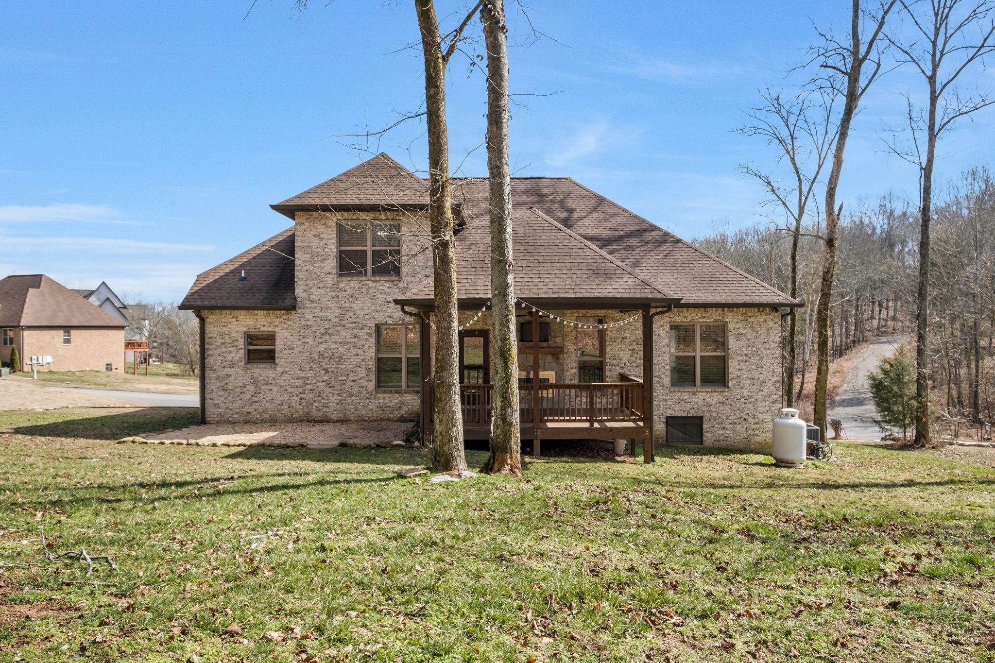 144 Angels Cove Ln