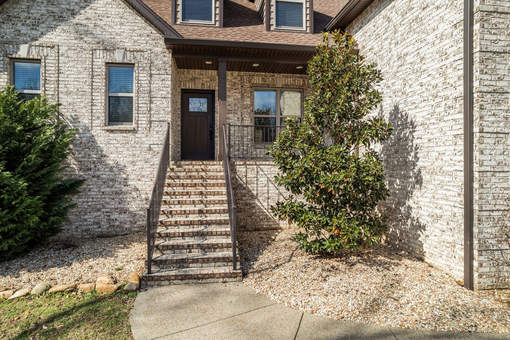 144 Angels Cove Ln