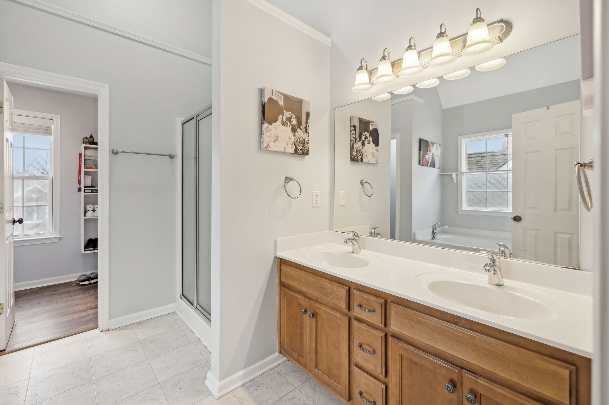 1310 Saybrook Xing