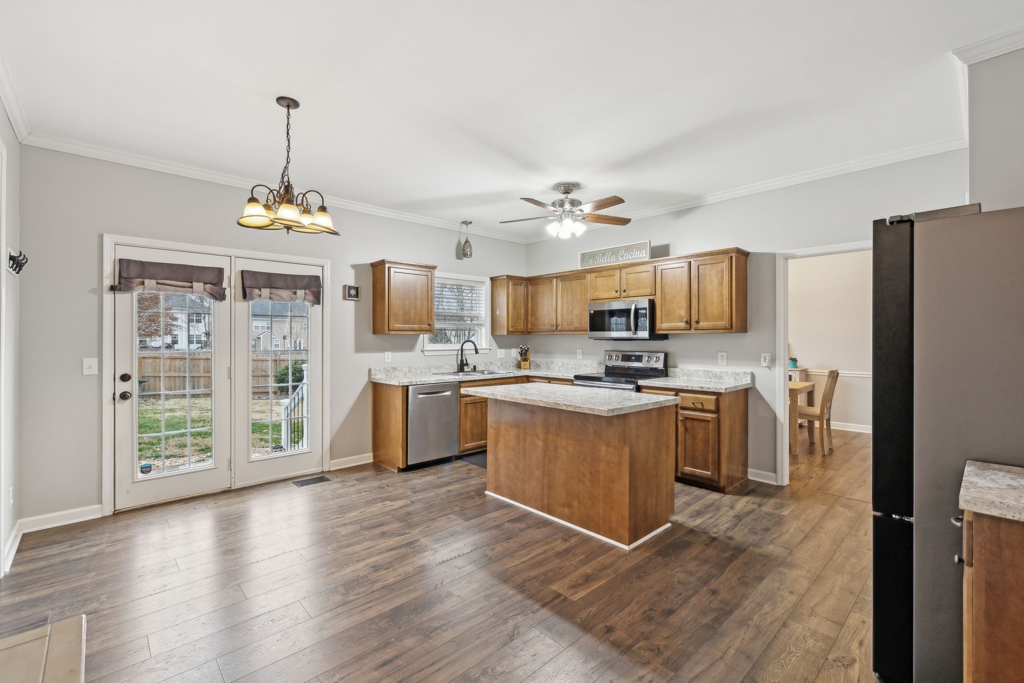1310 Saybrook Xing