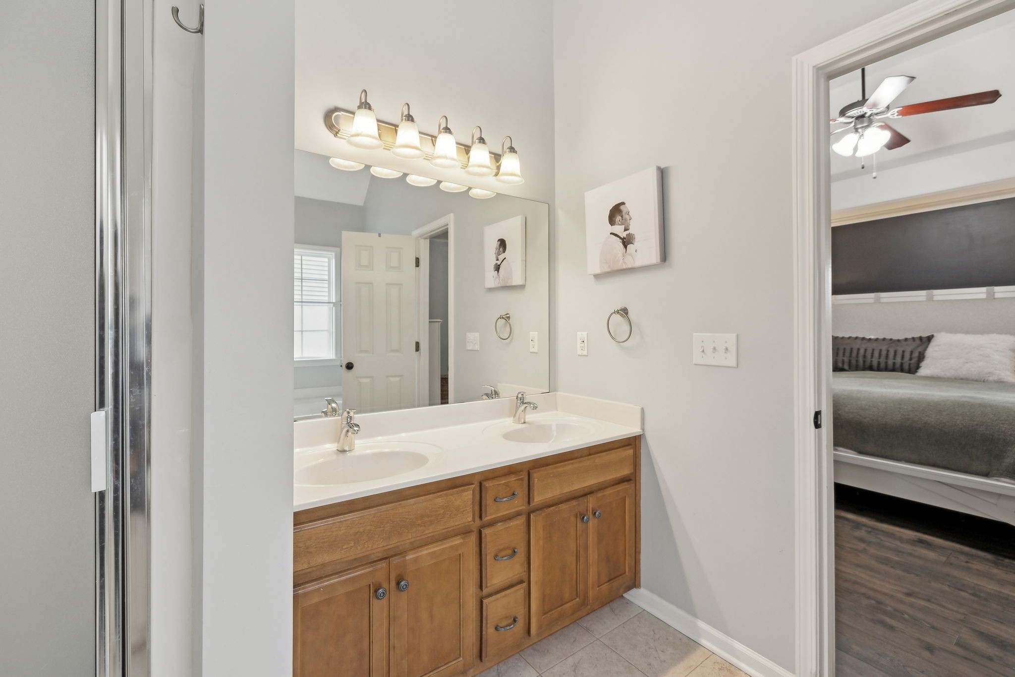 1310 Saybrook Xing