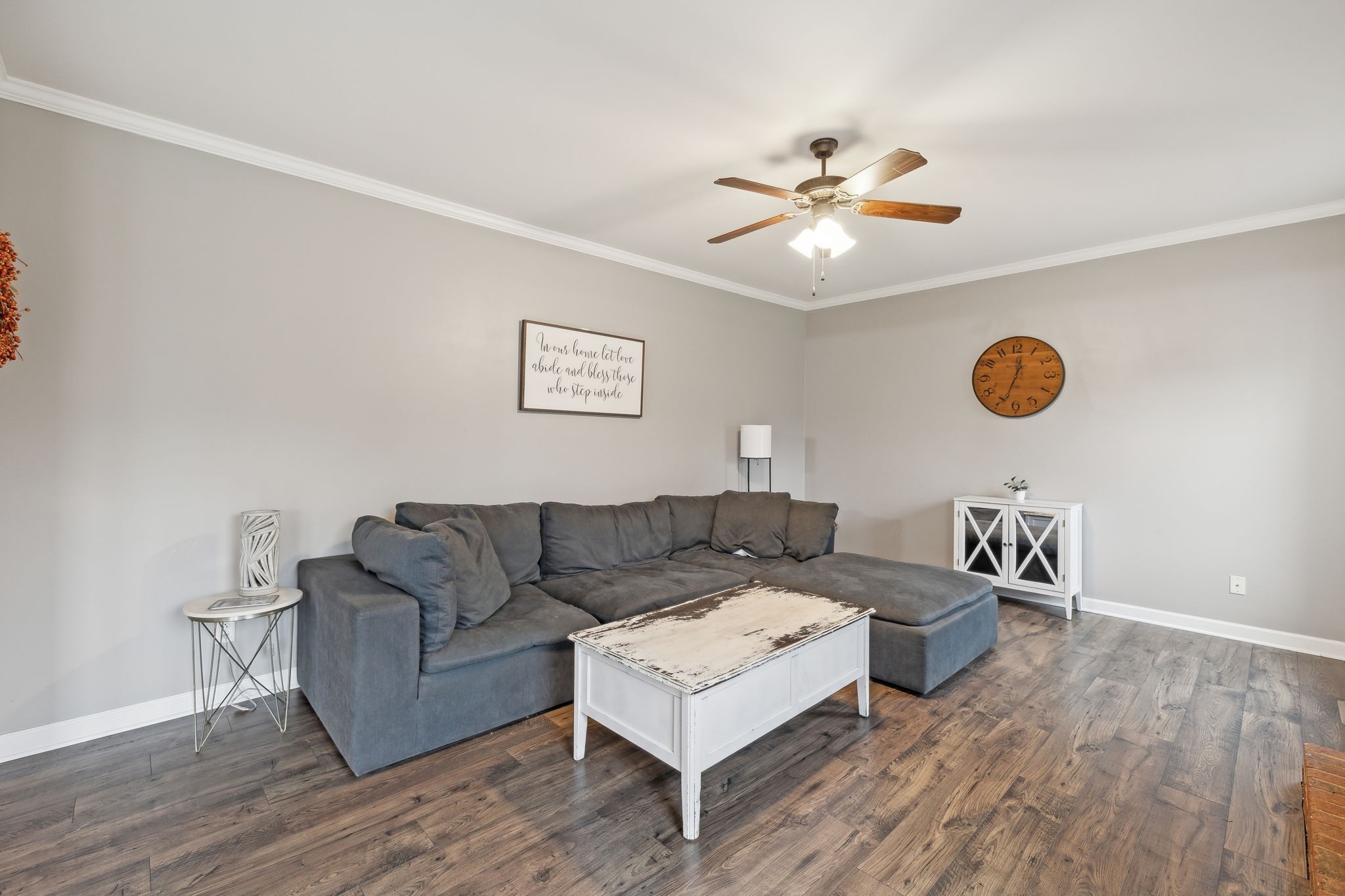 1310 Saybrook Xing