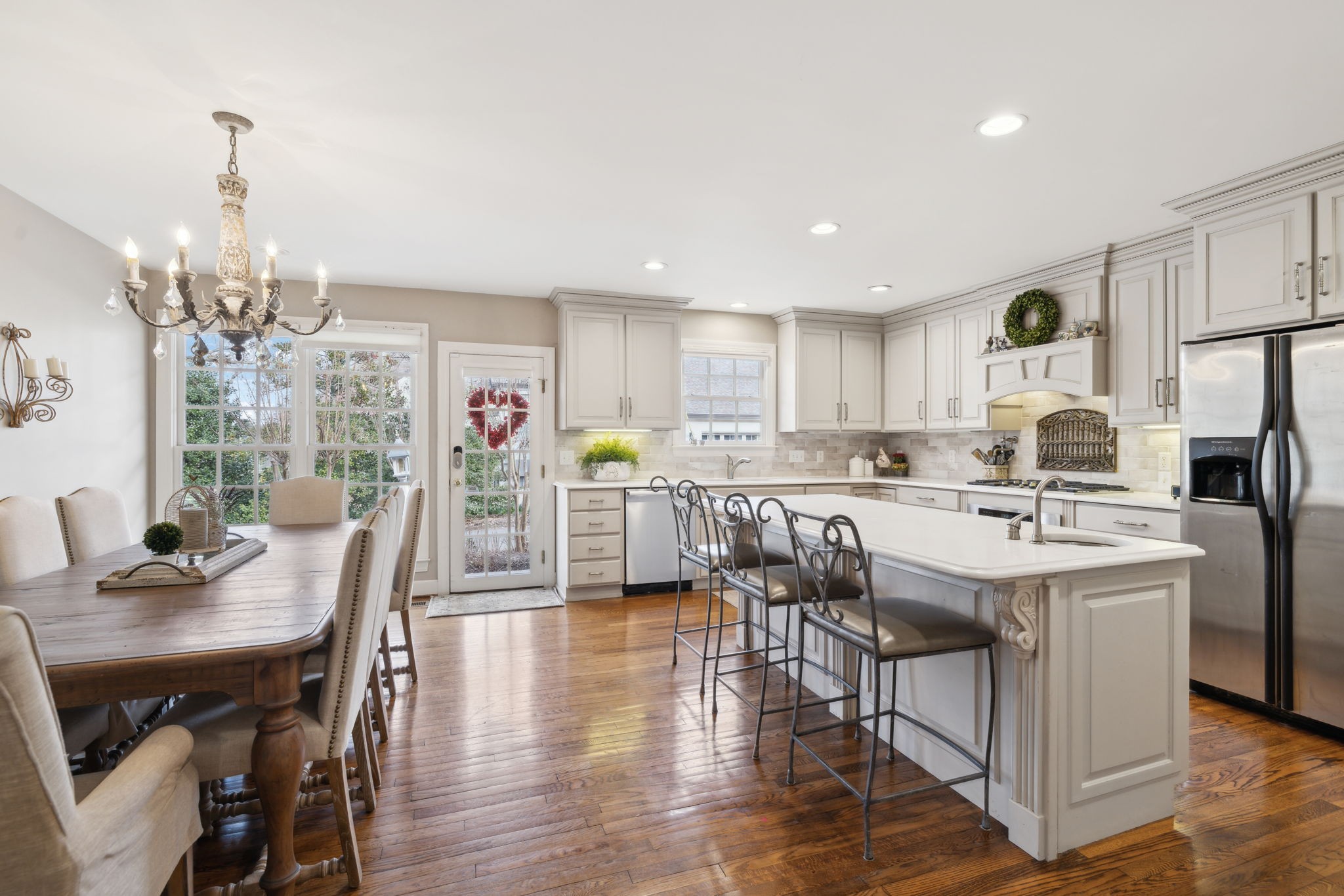 905 Robertson Academy Rd