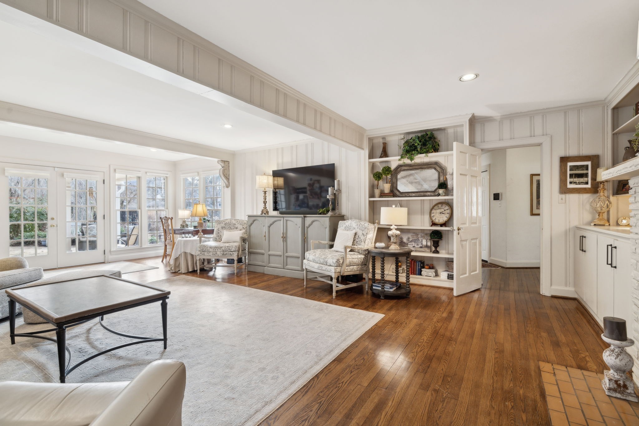 905 Robertson Academy Rd