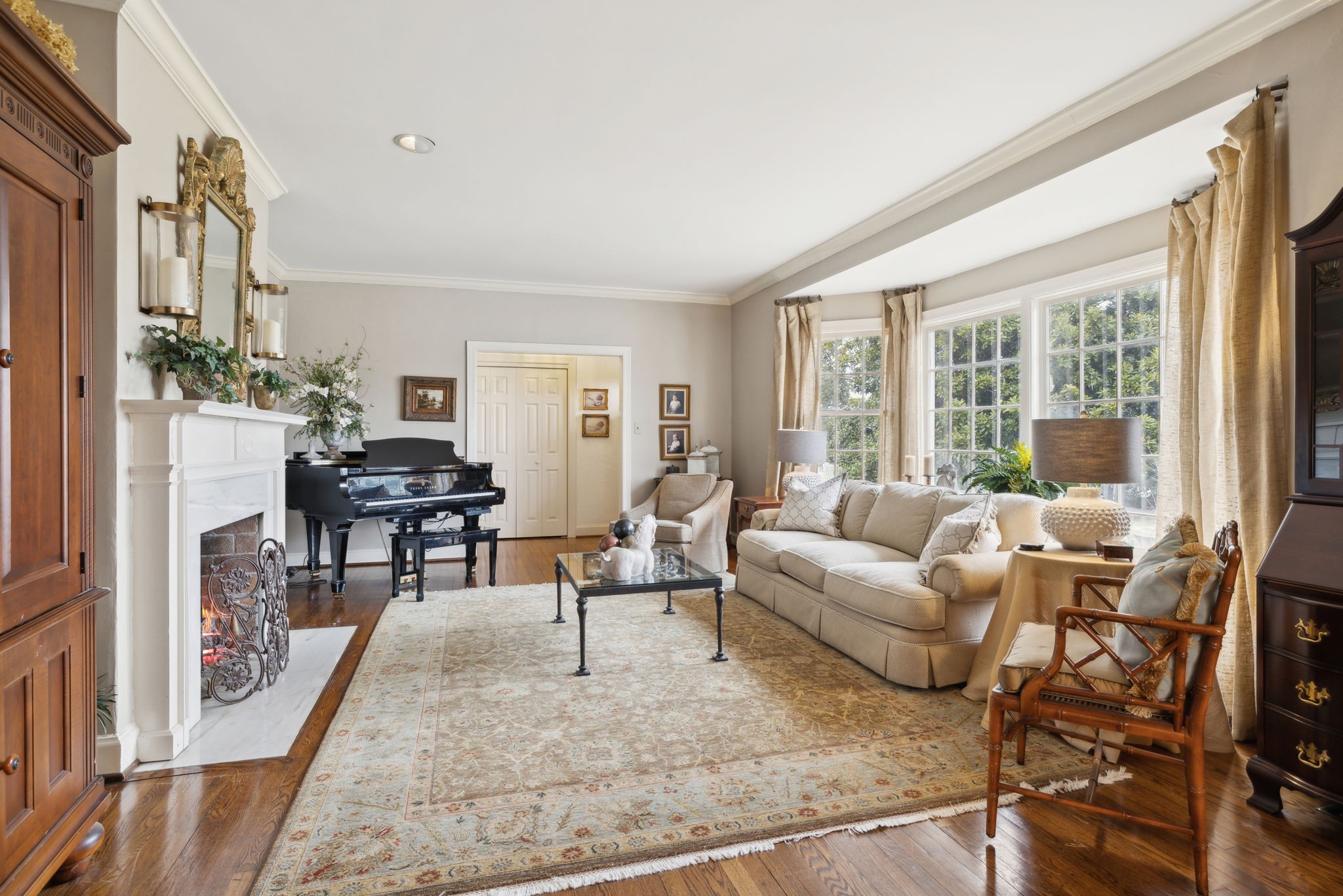 905 Robertson Academy Rd