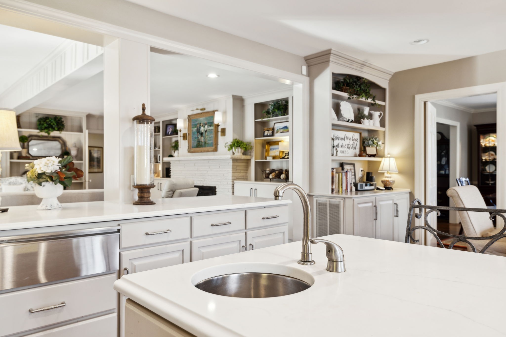 905 Robertson Academy Rd