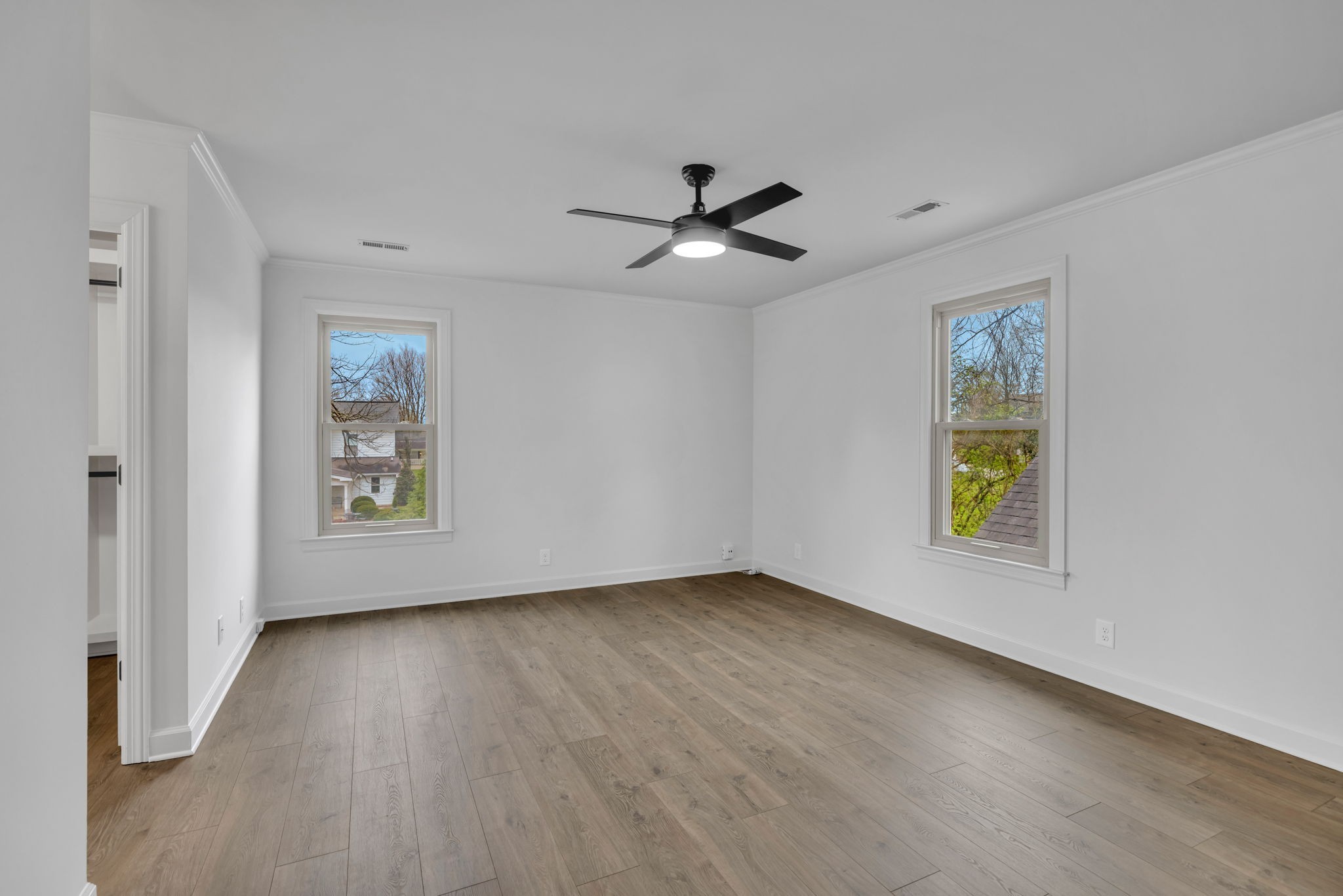 230 Adams Ct