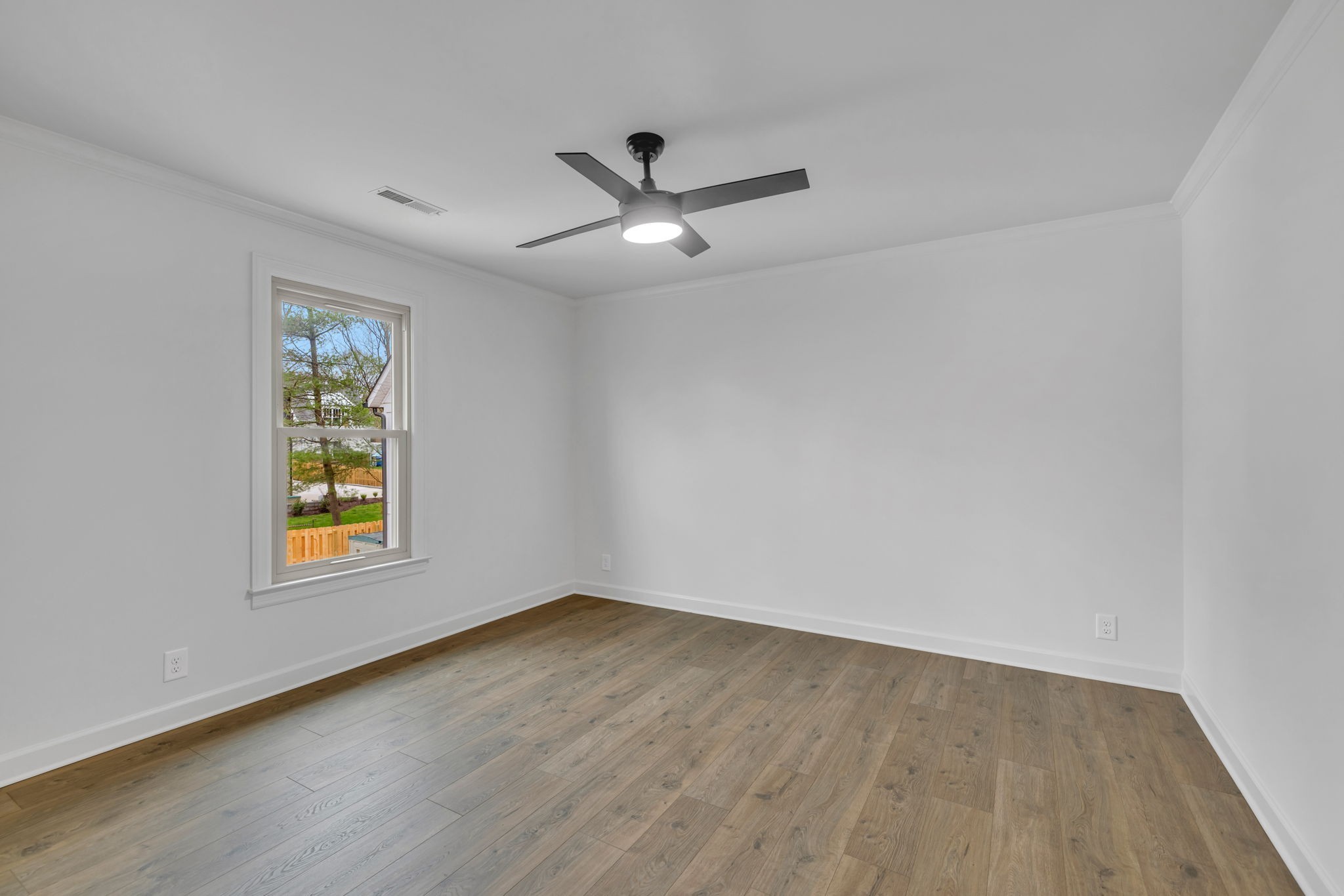 230 Adams Ct