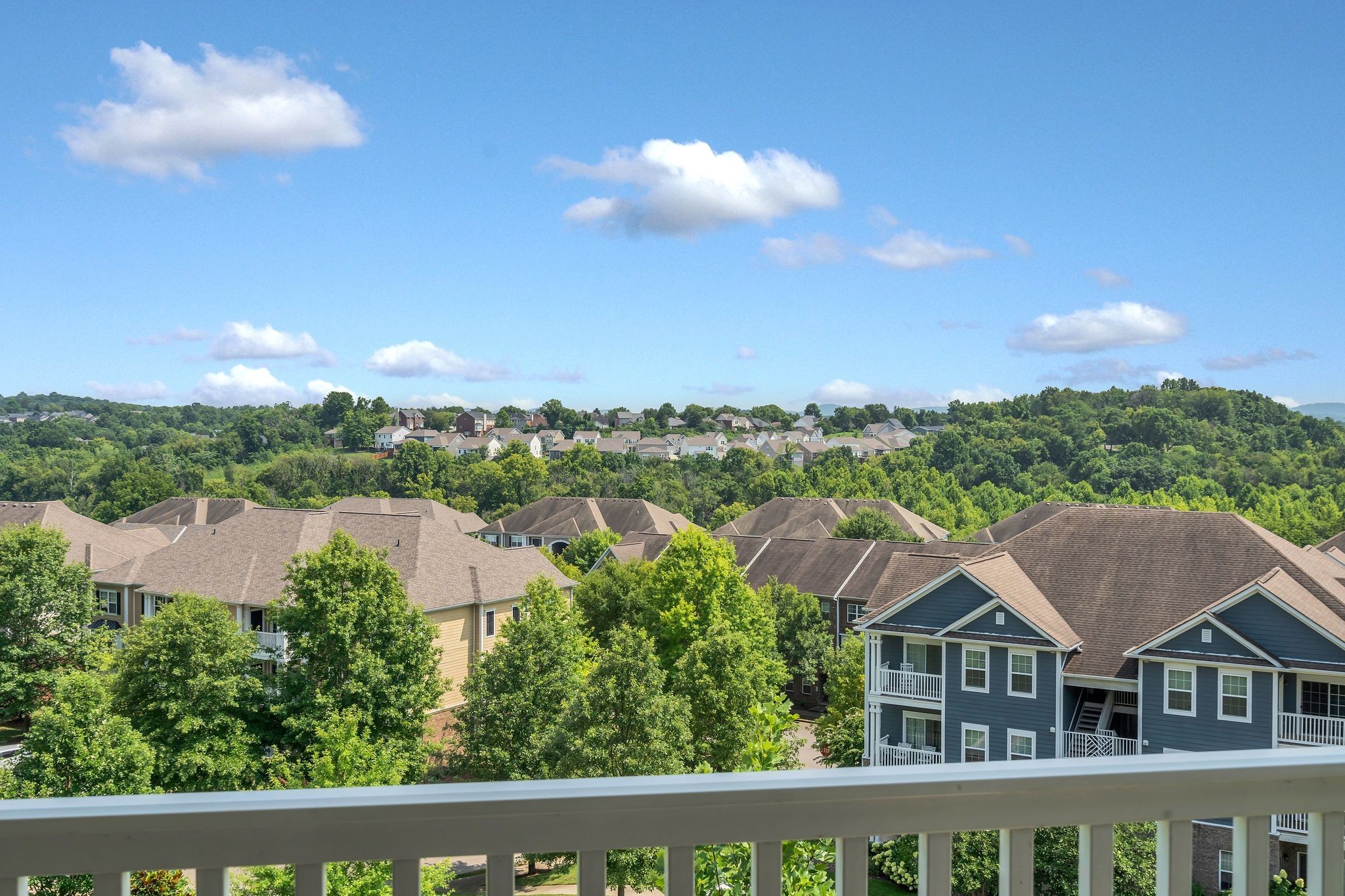 8601 Peckham Ln Unit: 11