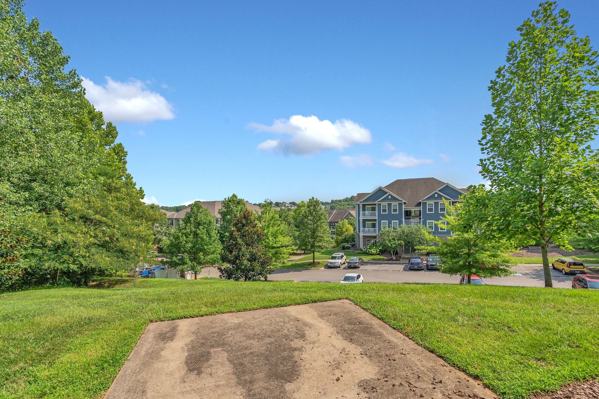 8601 Peckham Ln Unit: 11