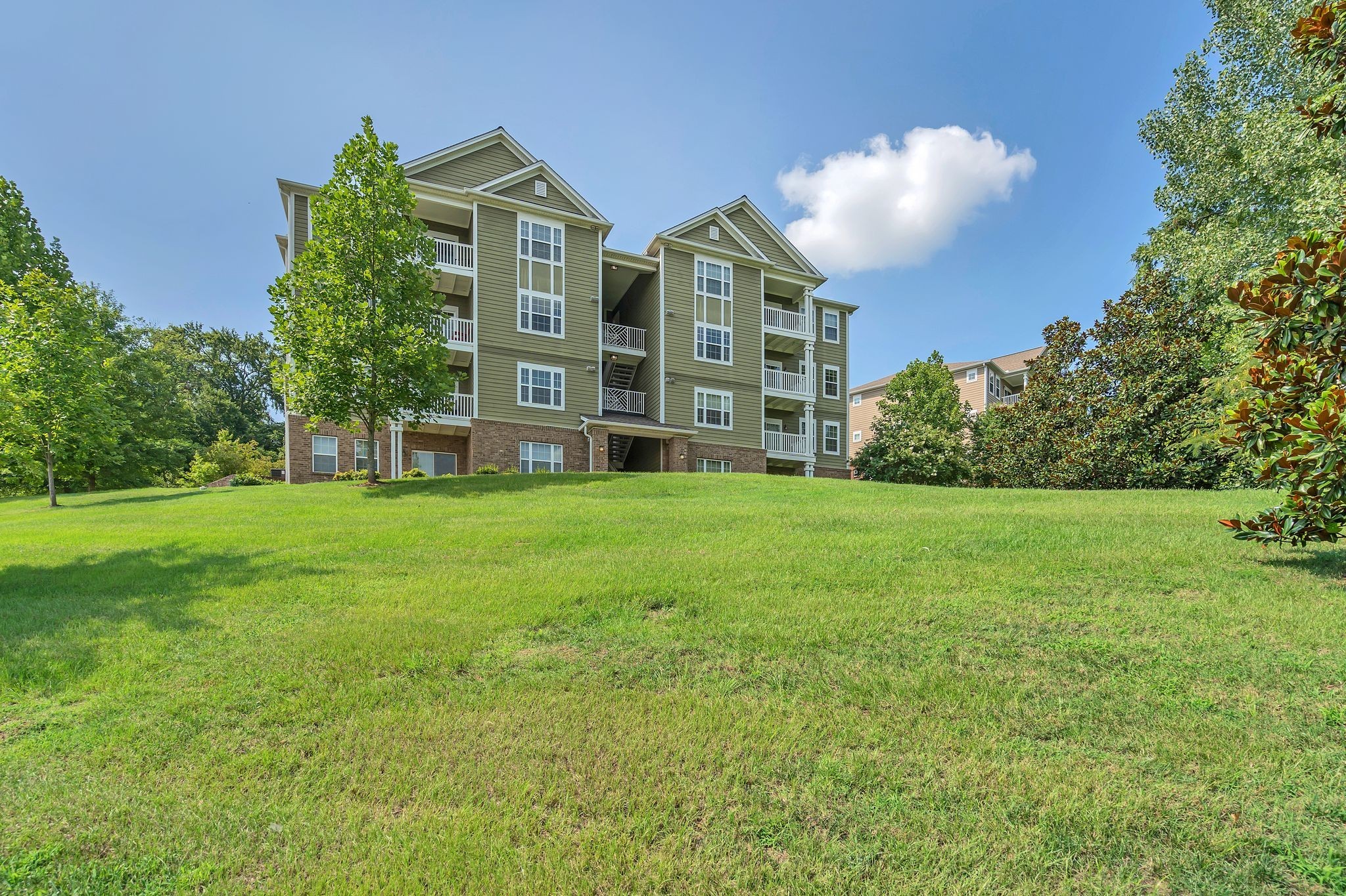 8601 Peckham Ln Unit: 11