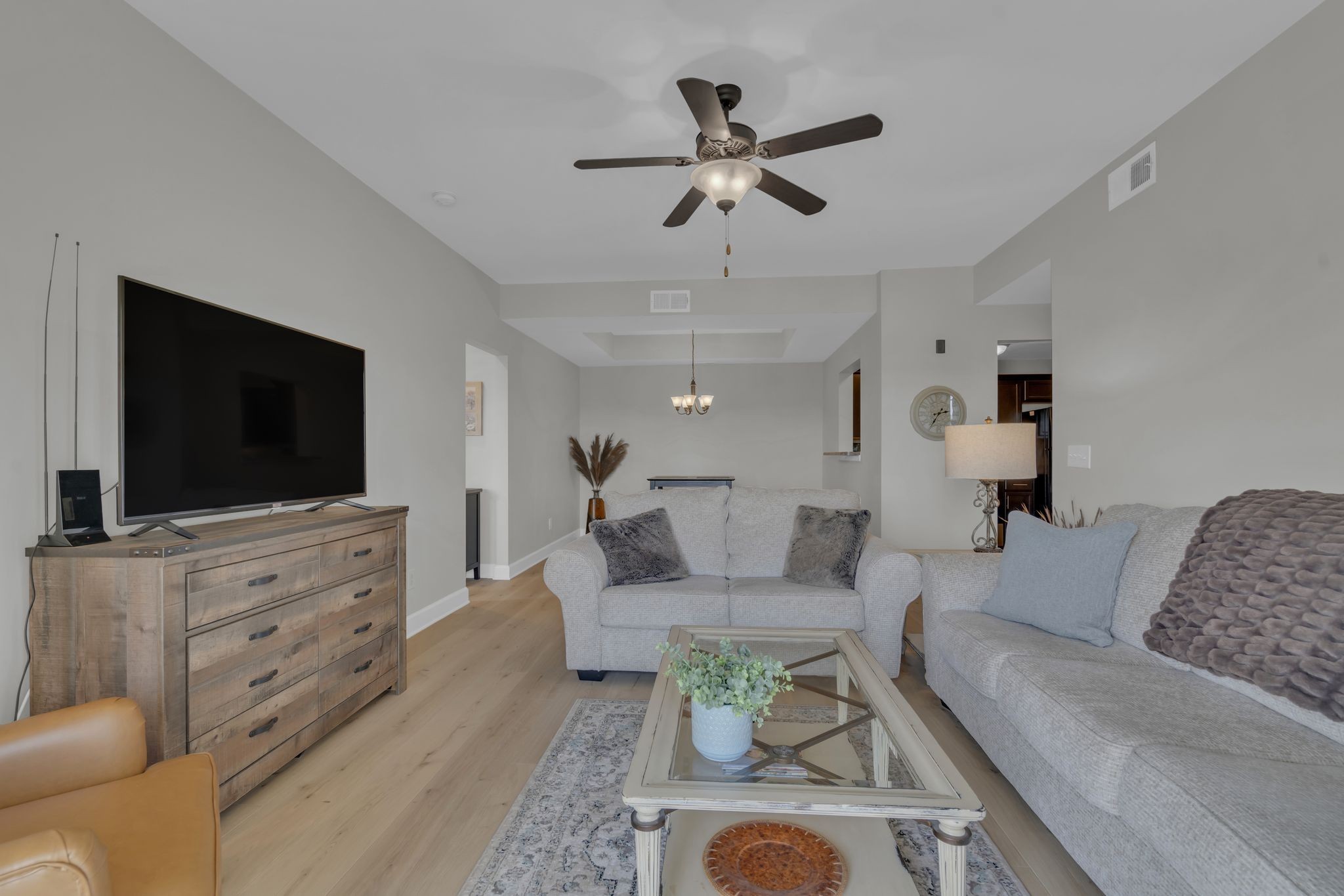 8601 Peckham Ln Unit: 11