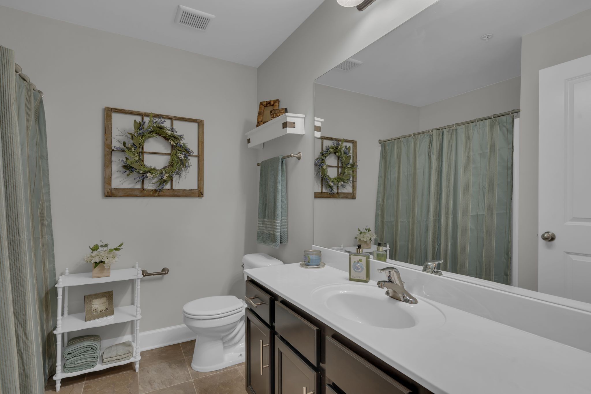 8601 Peckham Ln Unit: 11