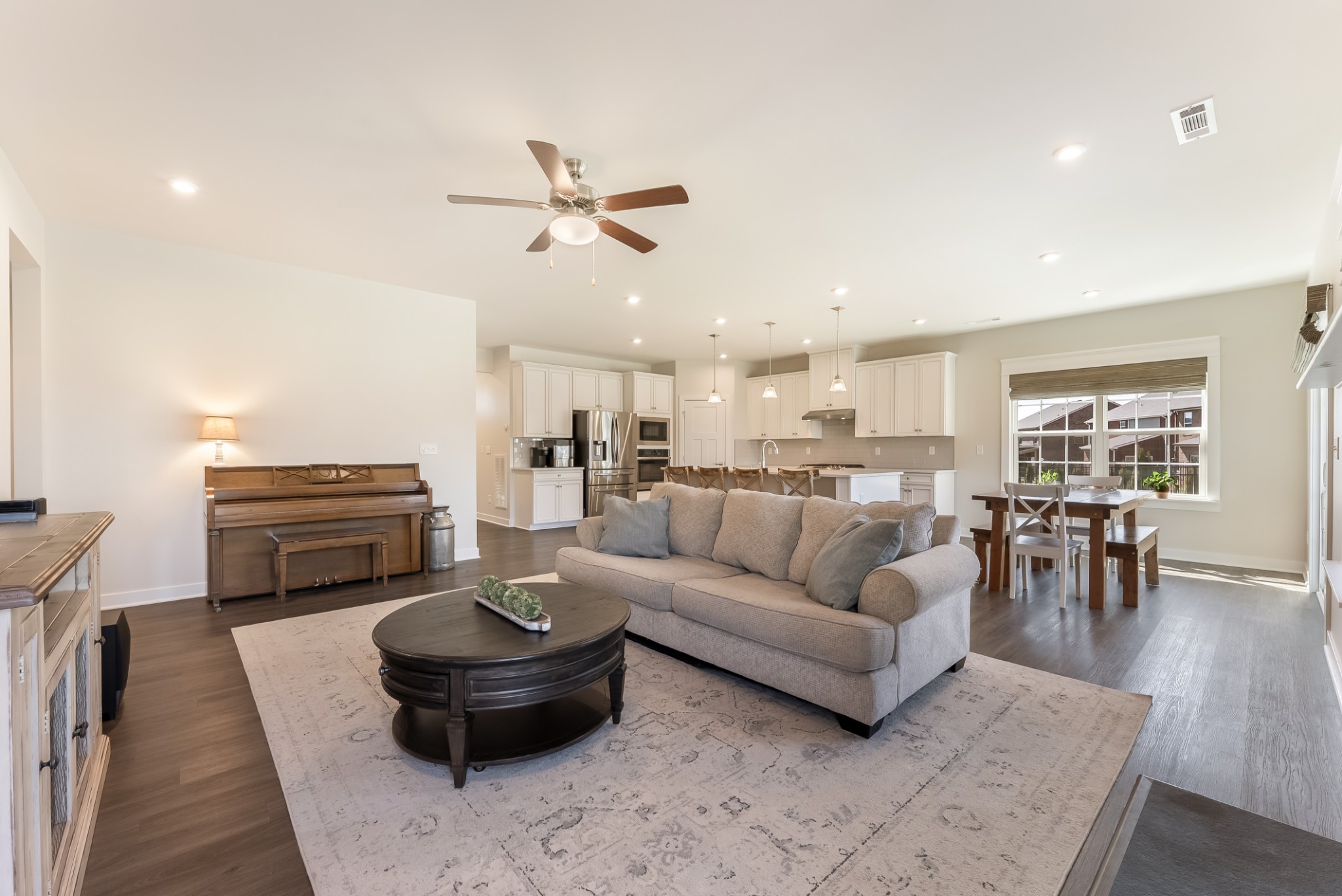 307 Finnegan Ct