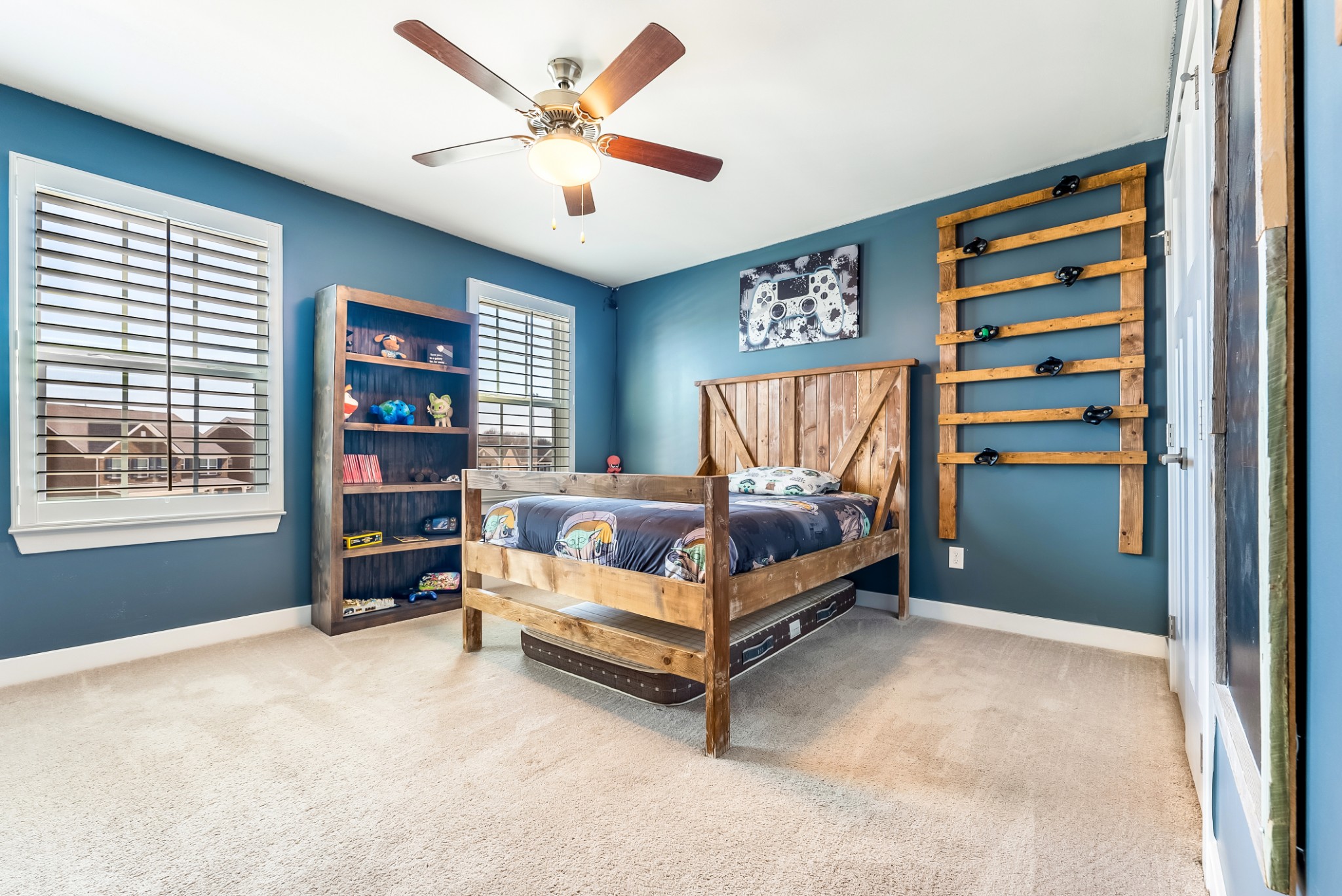 307 Finnegan Ct