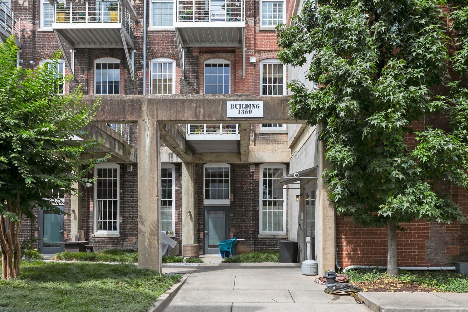 1350 Rosa L Parks Blvd Unit: 428