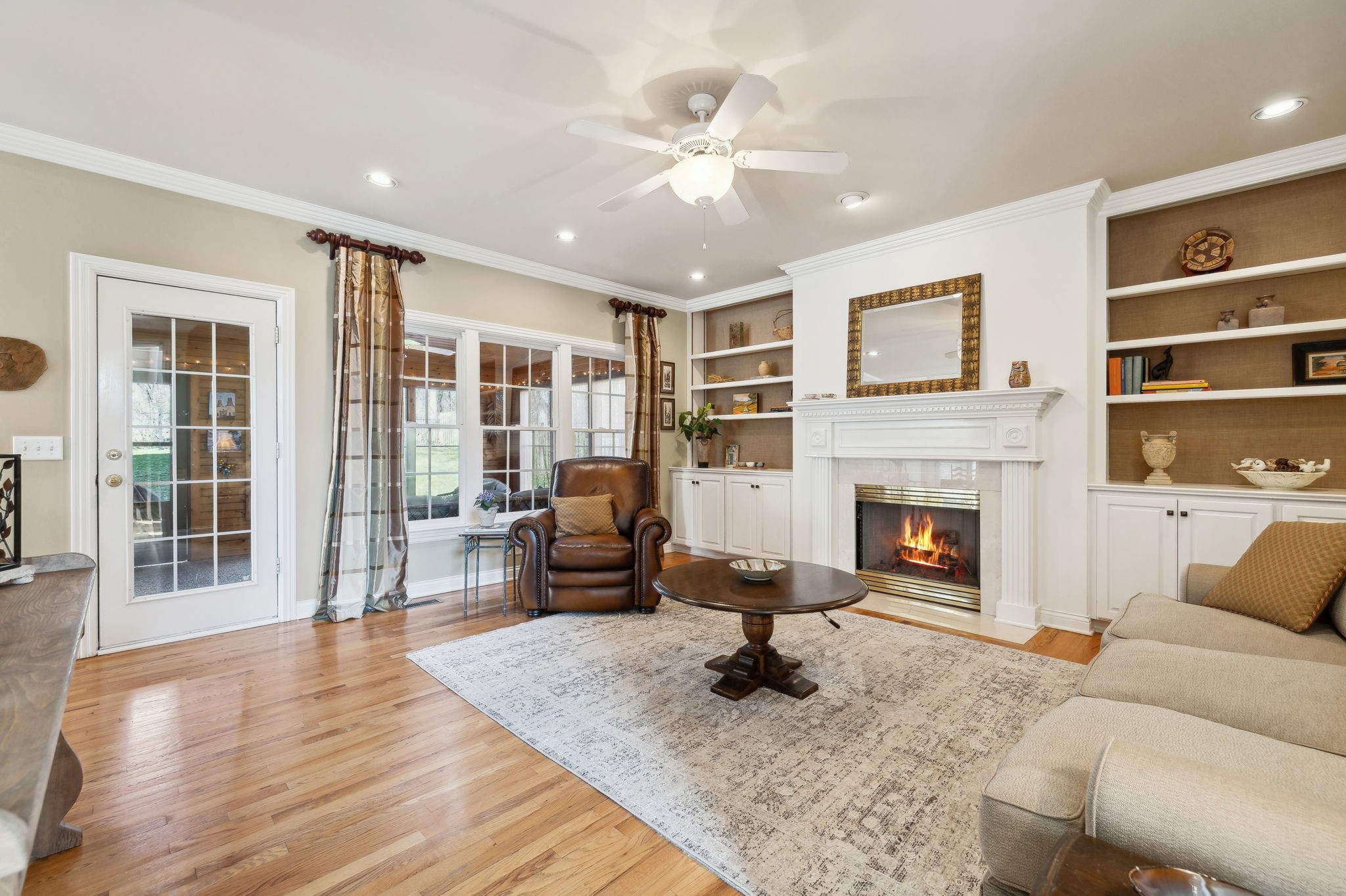 9436 Norwood Dr