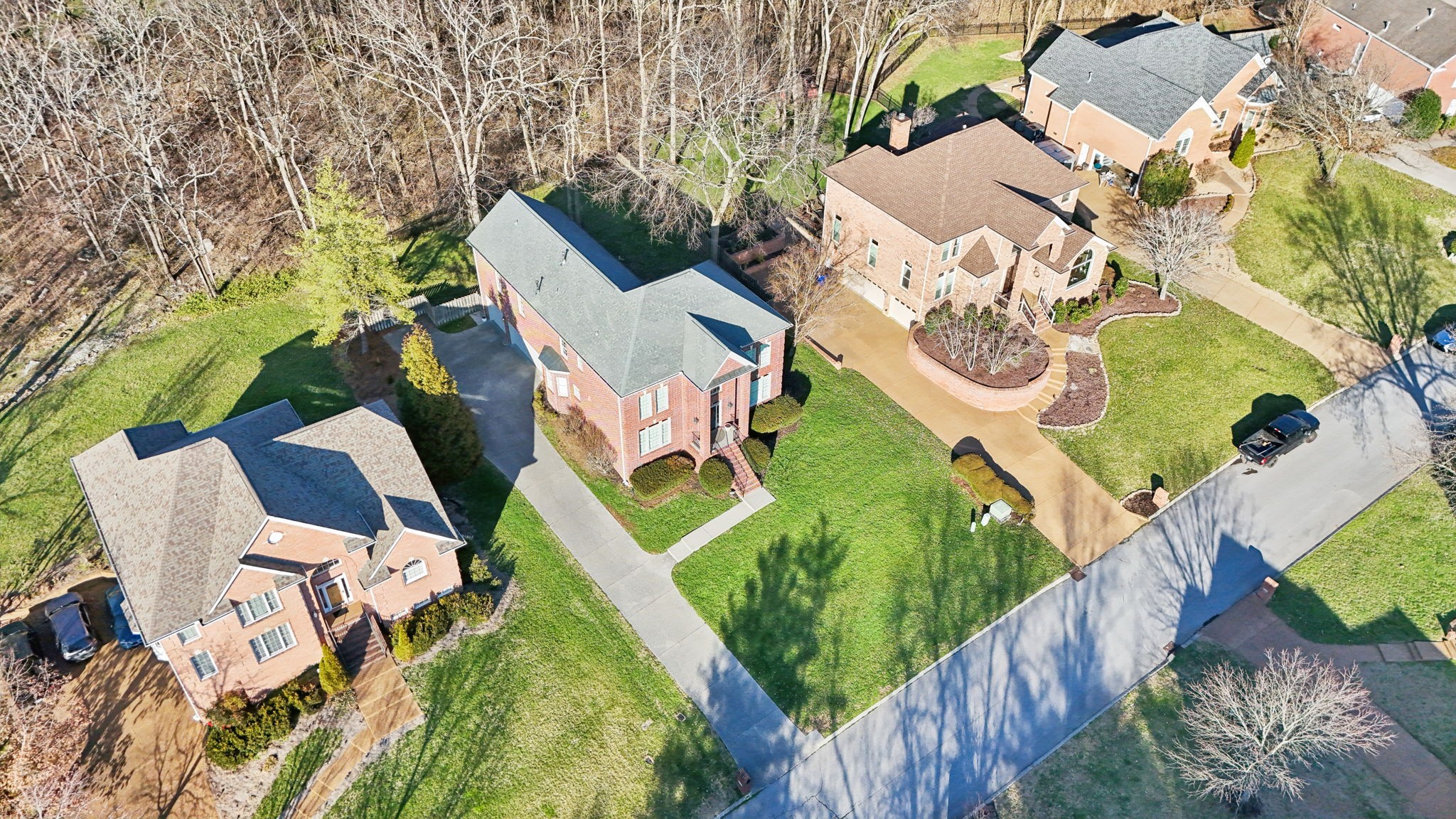 9436 Norwood Dr