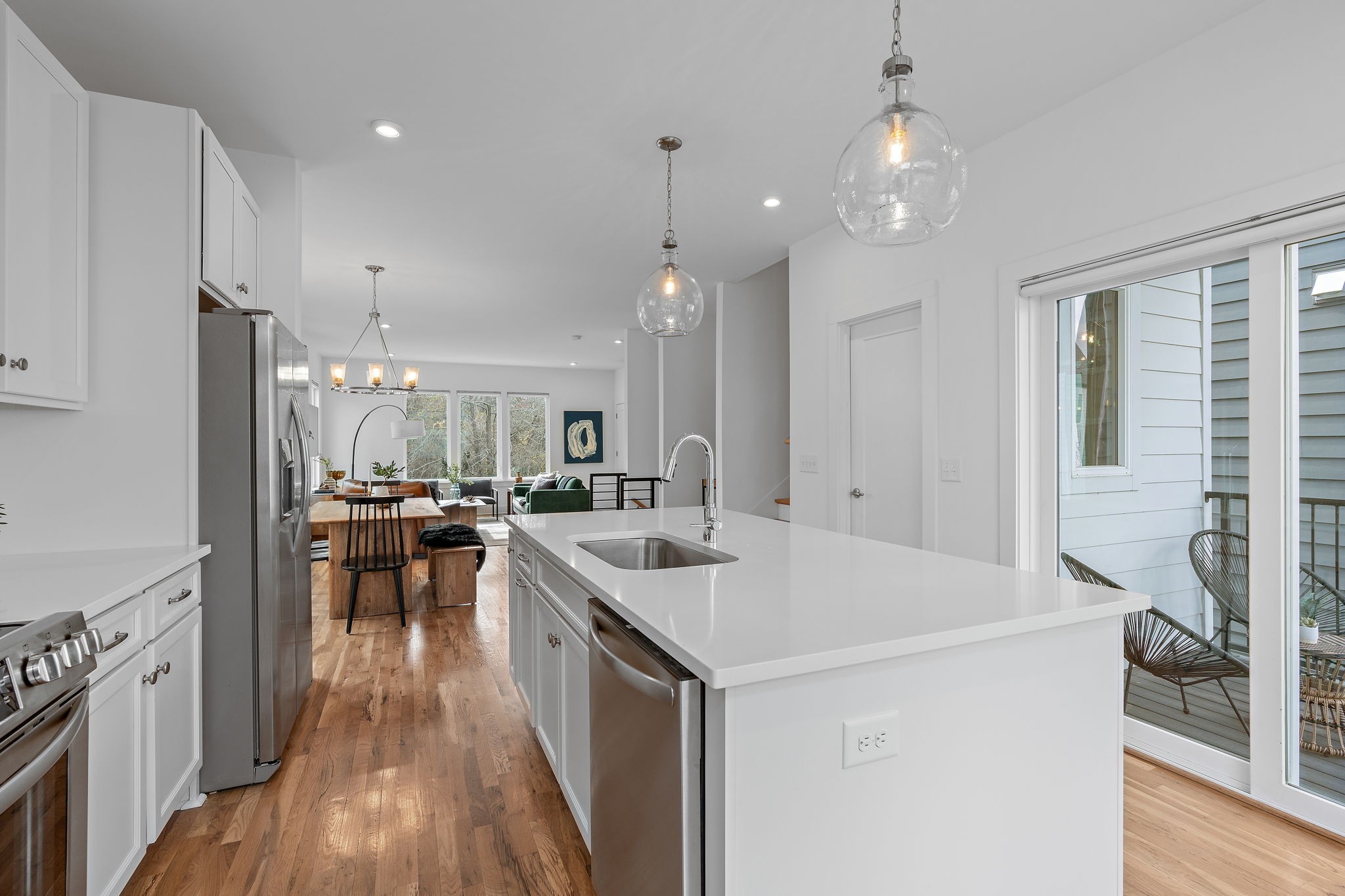 205 Sterling Point Cir