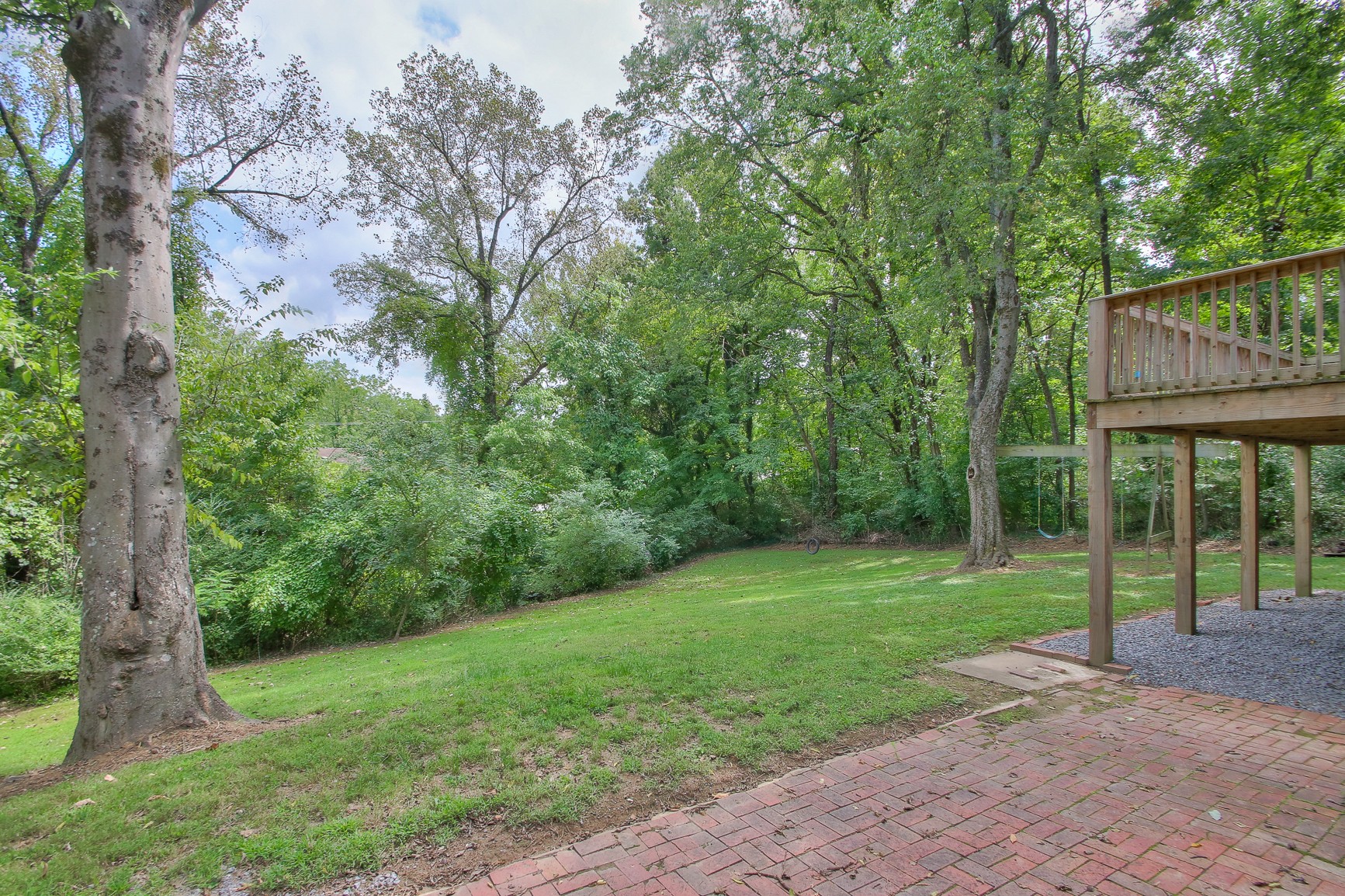 584 Hill Creek Dr
