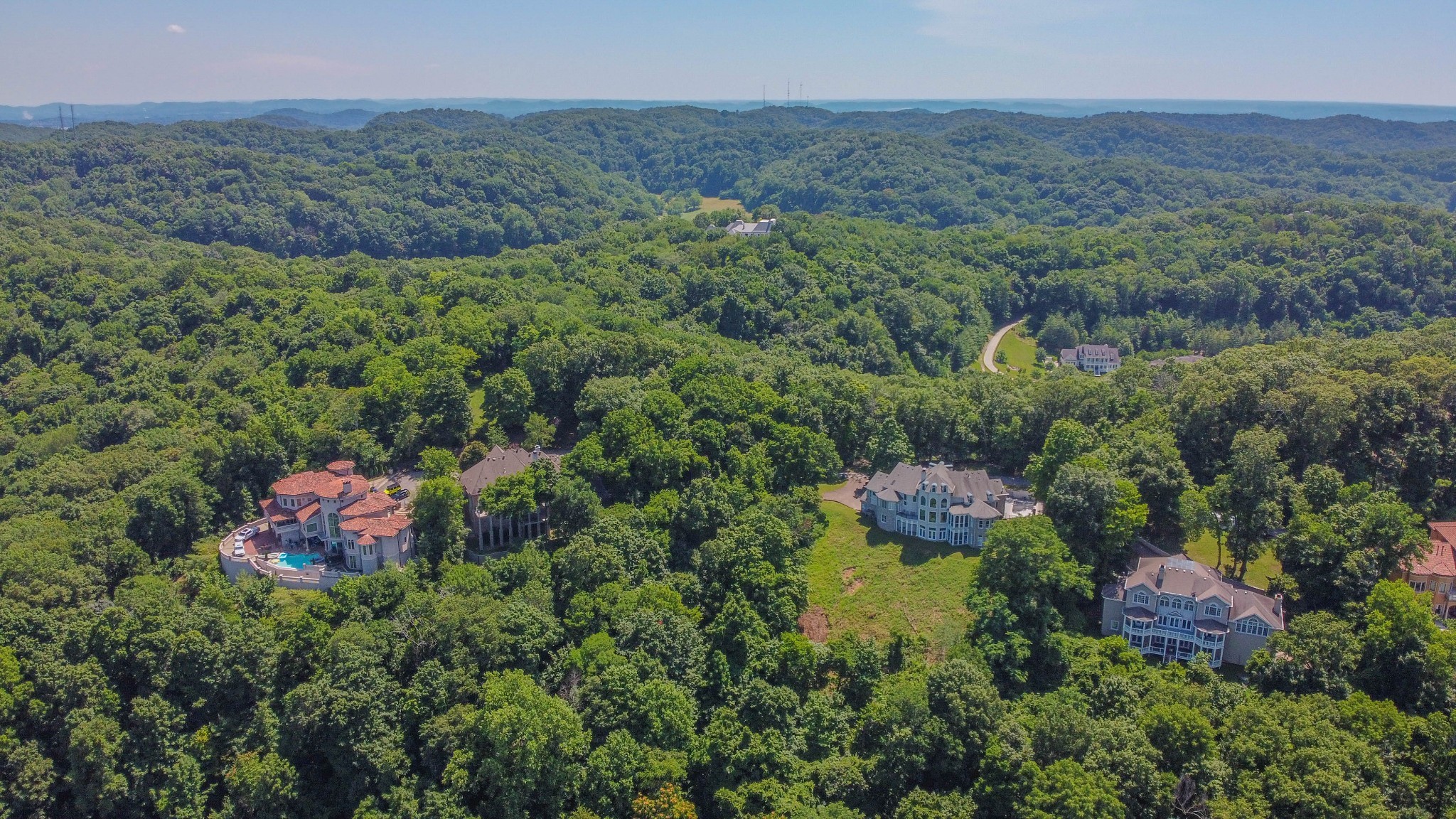 1007 Lookout Ridge Court