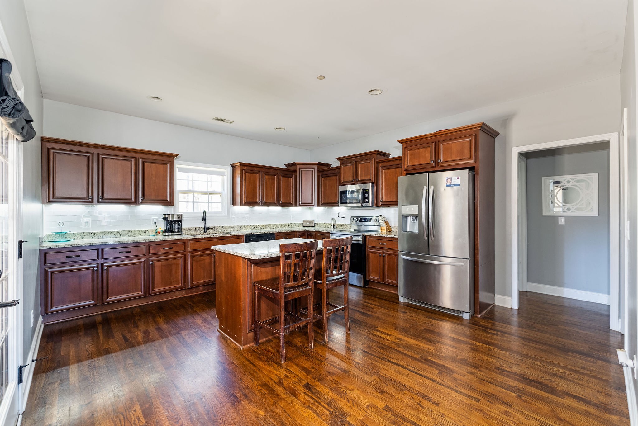 1051 Grace Meade