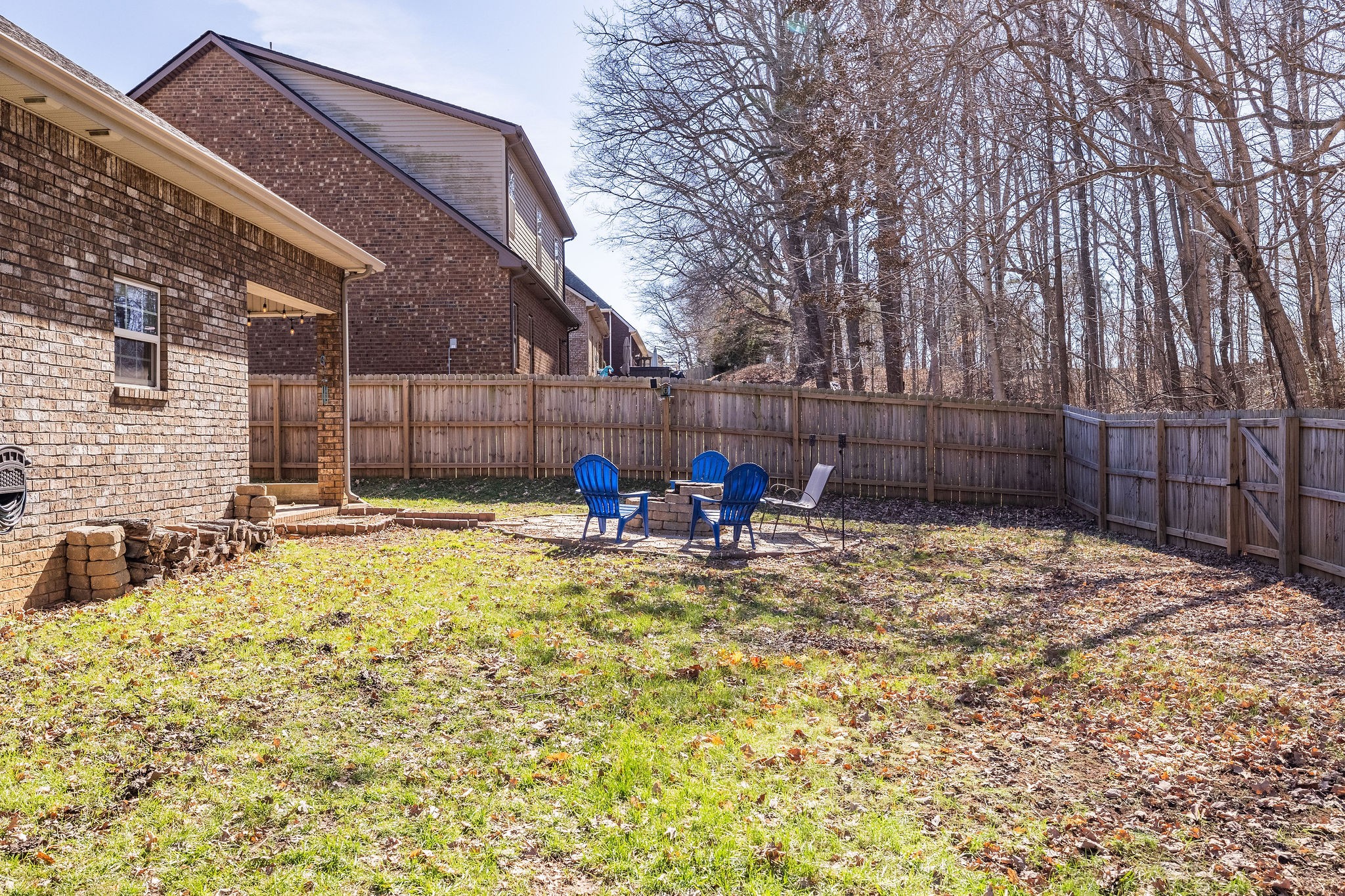 1051 Grace Meade