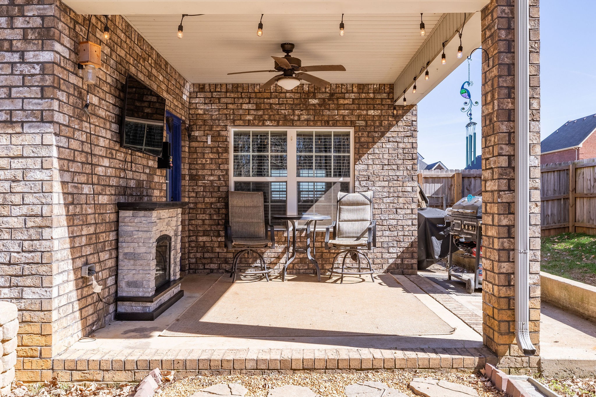 1051 Grace Meade
