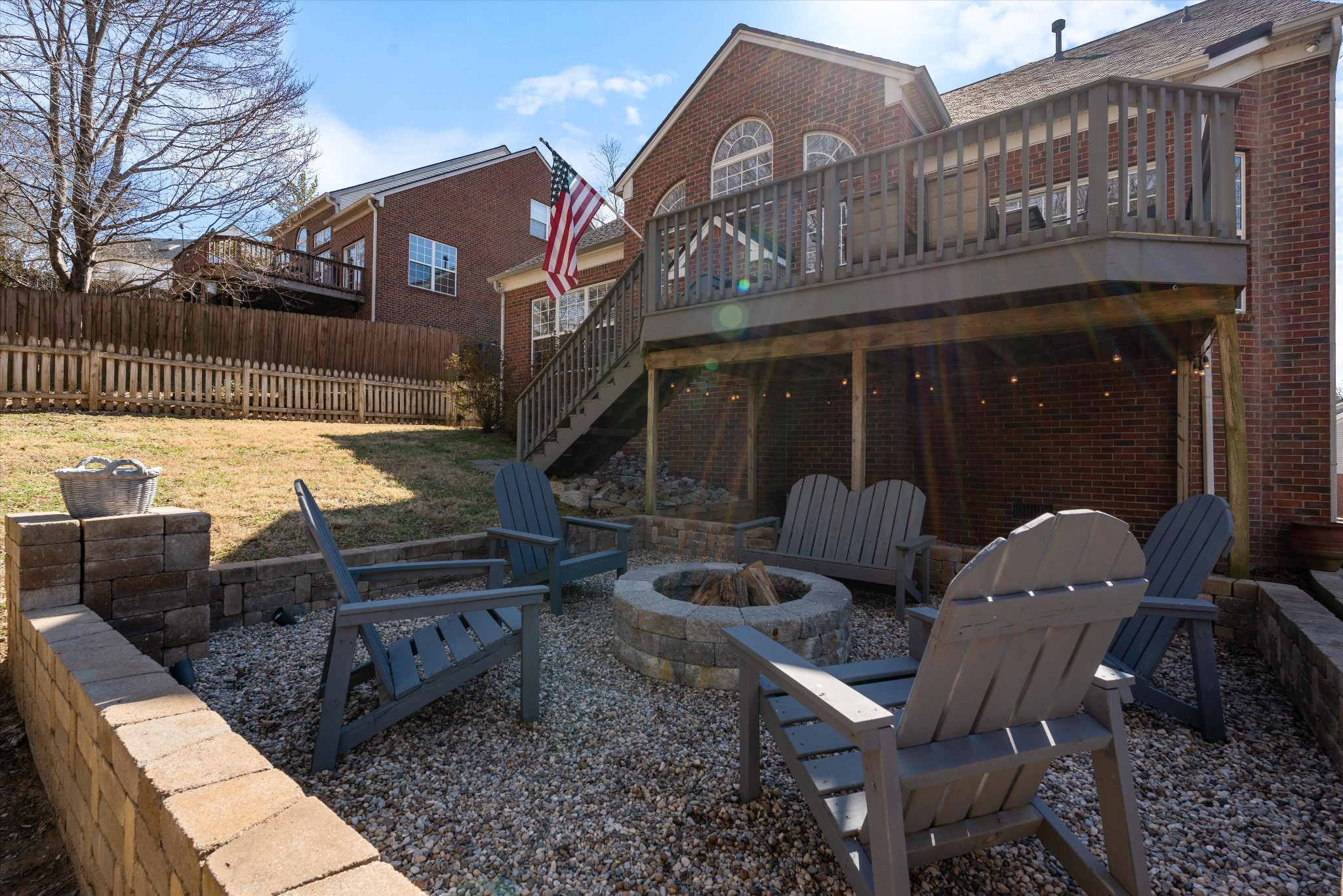 7124 Holt Run Dr
