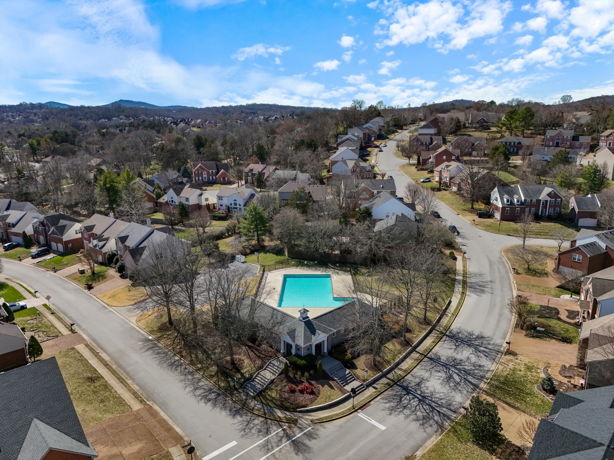 7124 Holt Run Dr